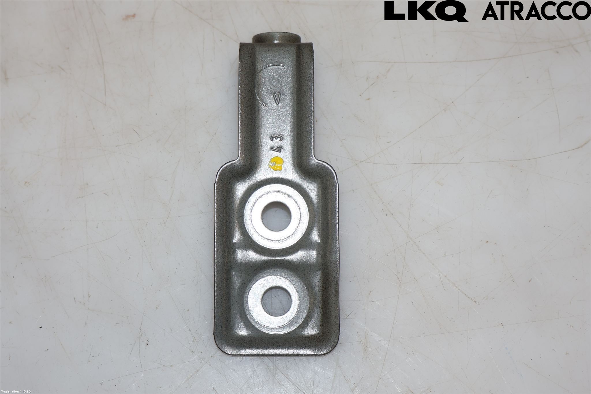 BMW 5 G30/G31/F90 17-23 Skärmfäste Fram Hö