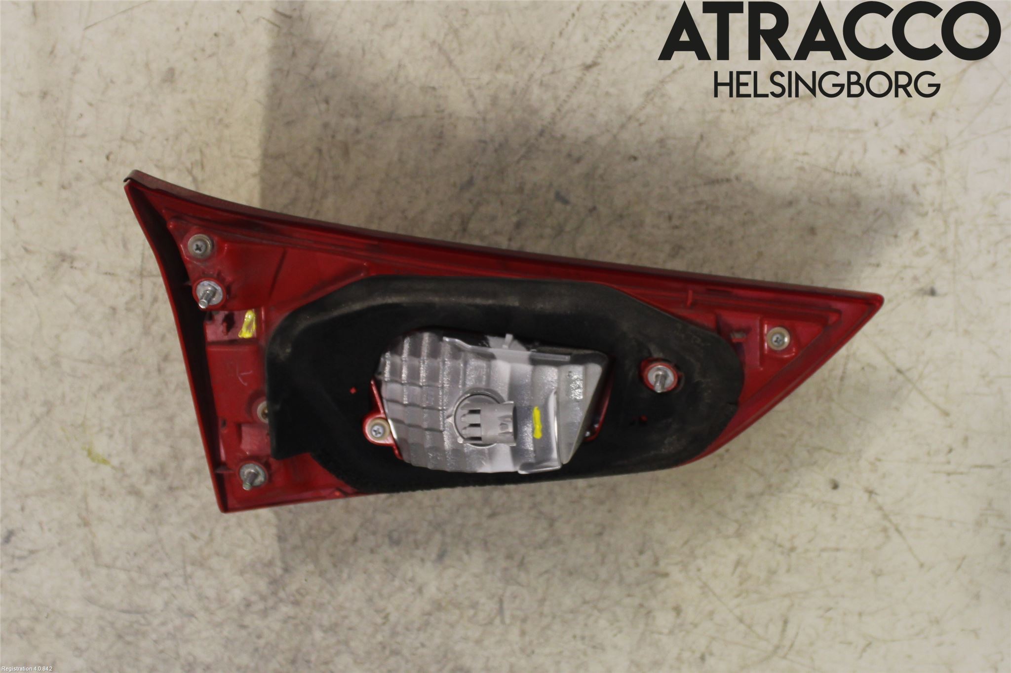 Toyota AURIS 13-19 Bakljus Lucka Hö