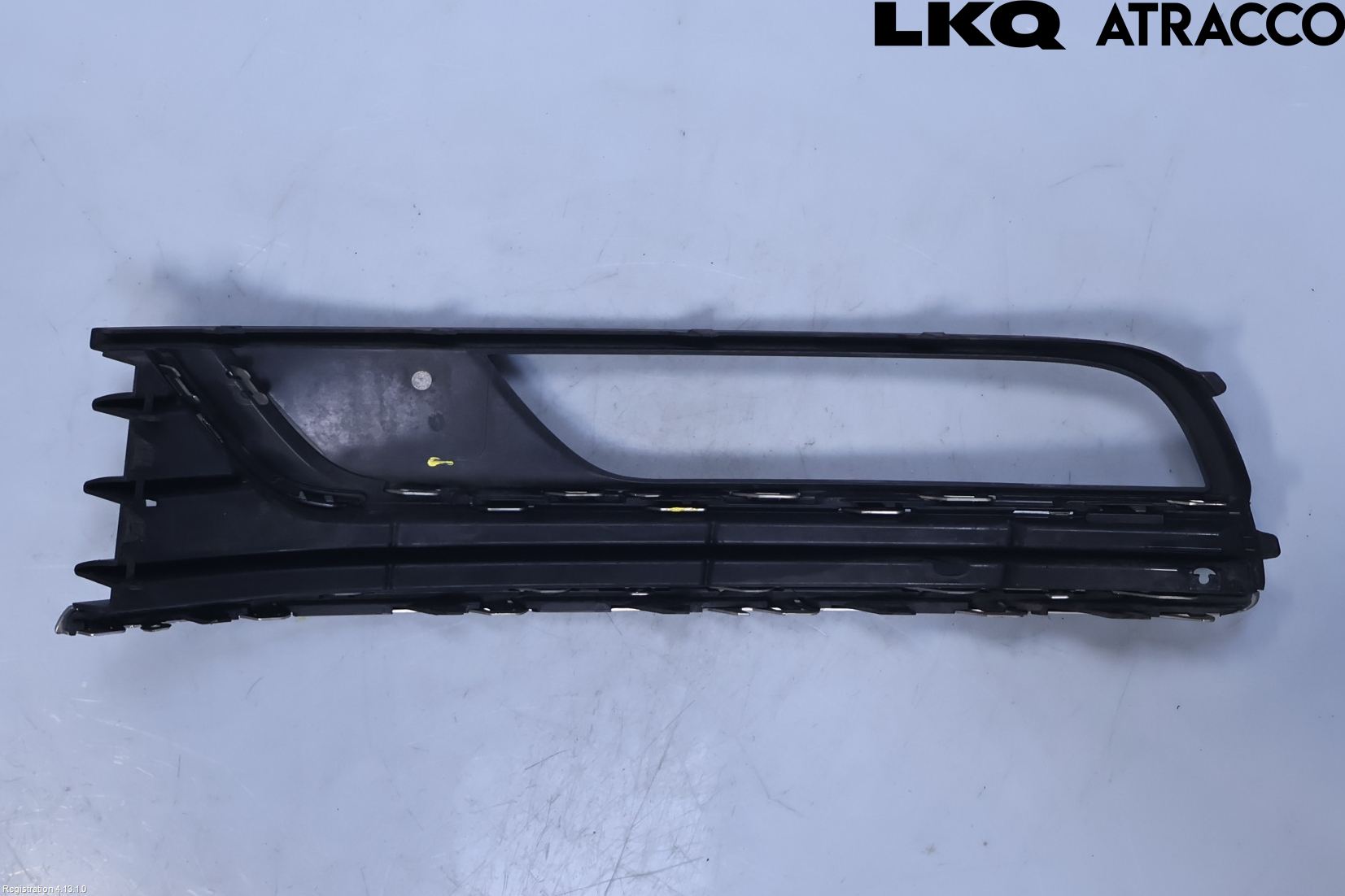 Volkswagen VW PASSAT 11-14 Dimljussarg Fram