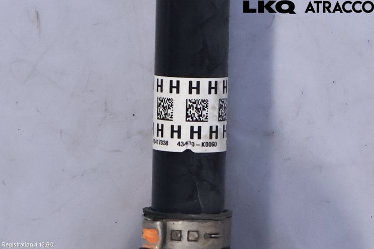 Toyota YARIS XP21 20- Drivaxel Fram Höger