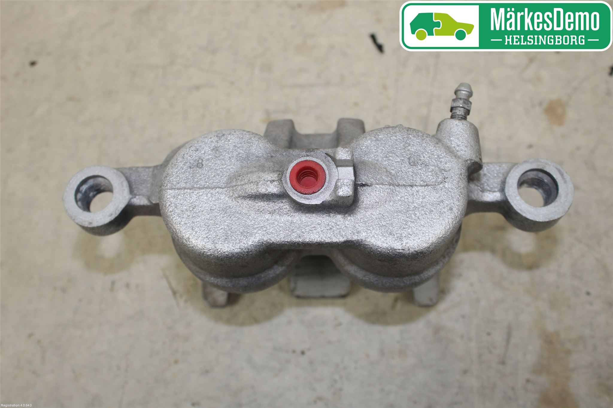 Mitsubishi OUTLANDER 13-21 Bromsok Fram Höger