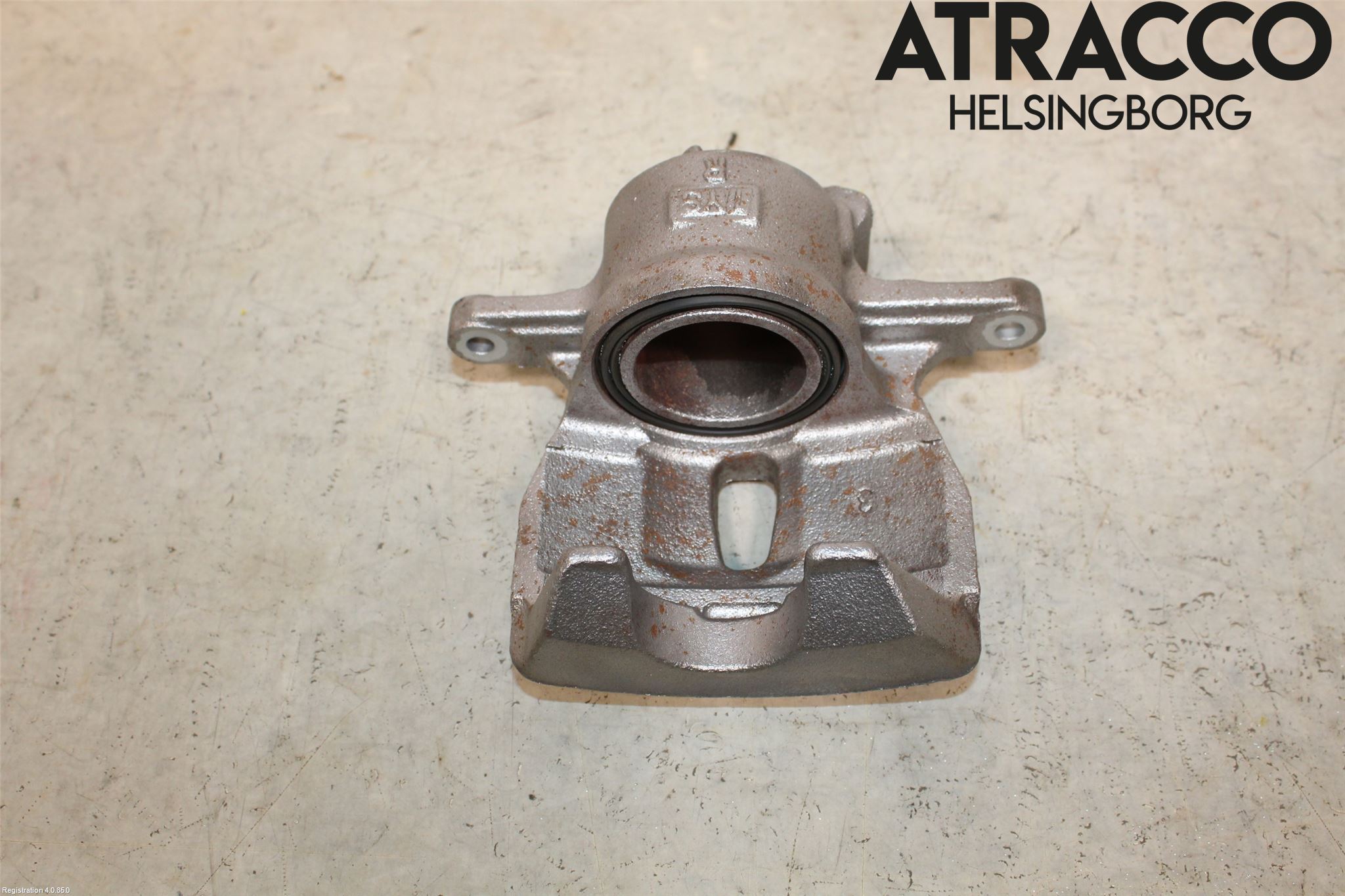 Toyota VERSO-S 11-16 Bromsok Fram Höger