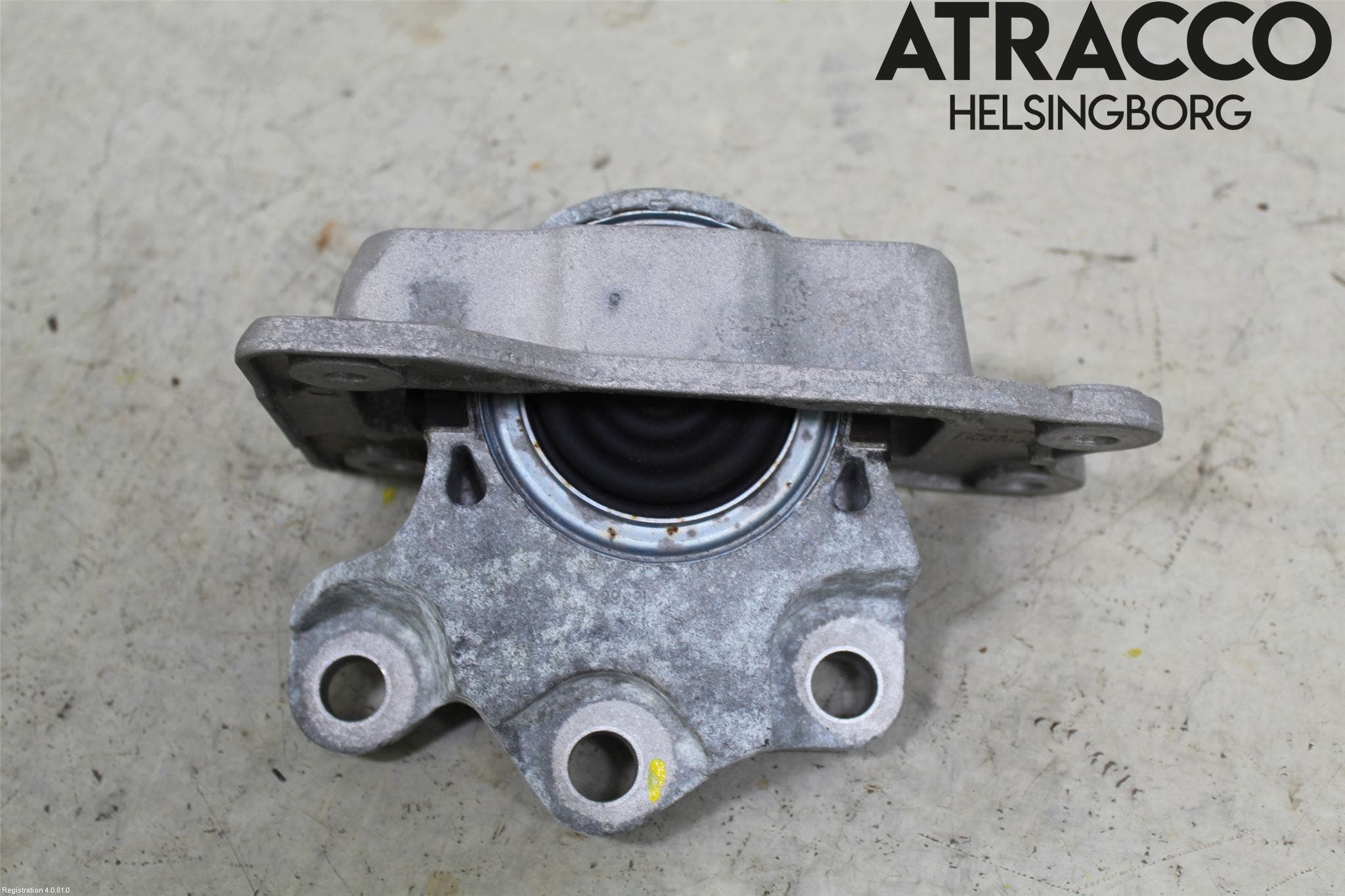 Volvo XC90/RECHARGE 16- Växellådskudde