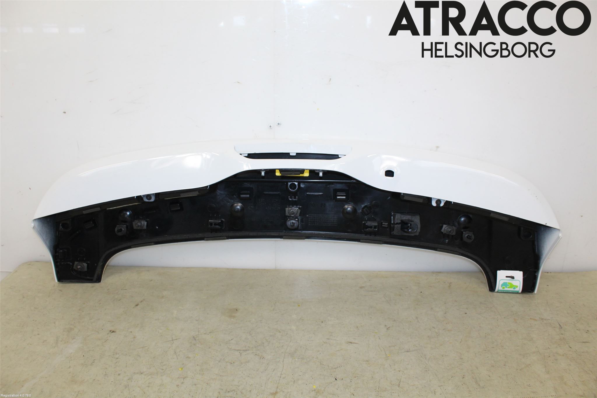 Jeep GRAND CHEROKEE 10-20 Spoiler Baklucka