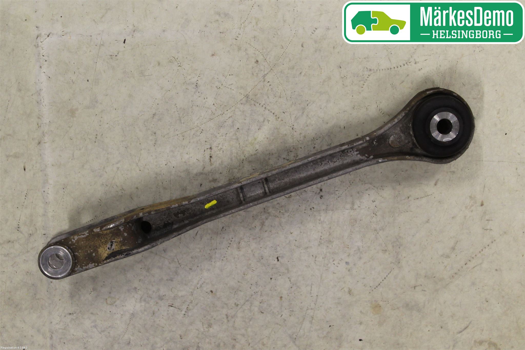 Porsche 911 (996) 98-05 Bärarm Fram Undre Vä