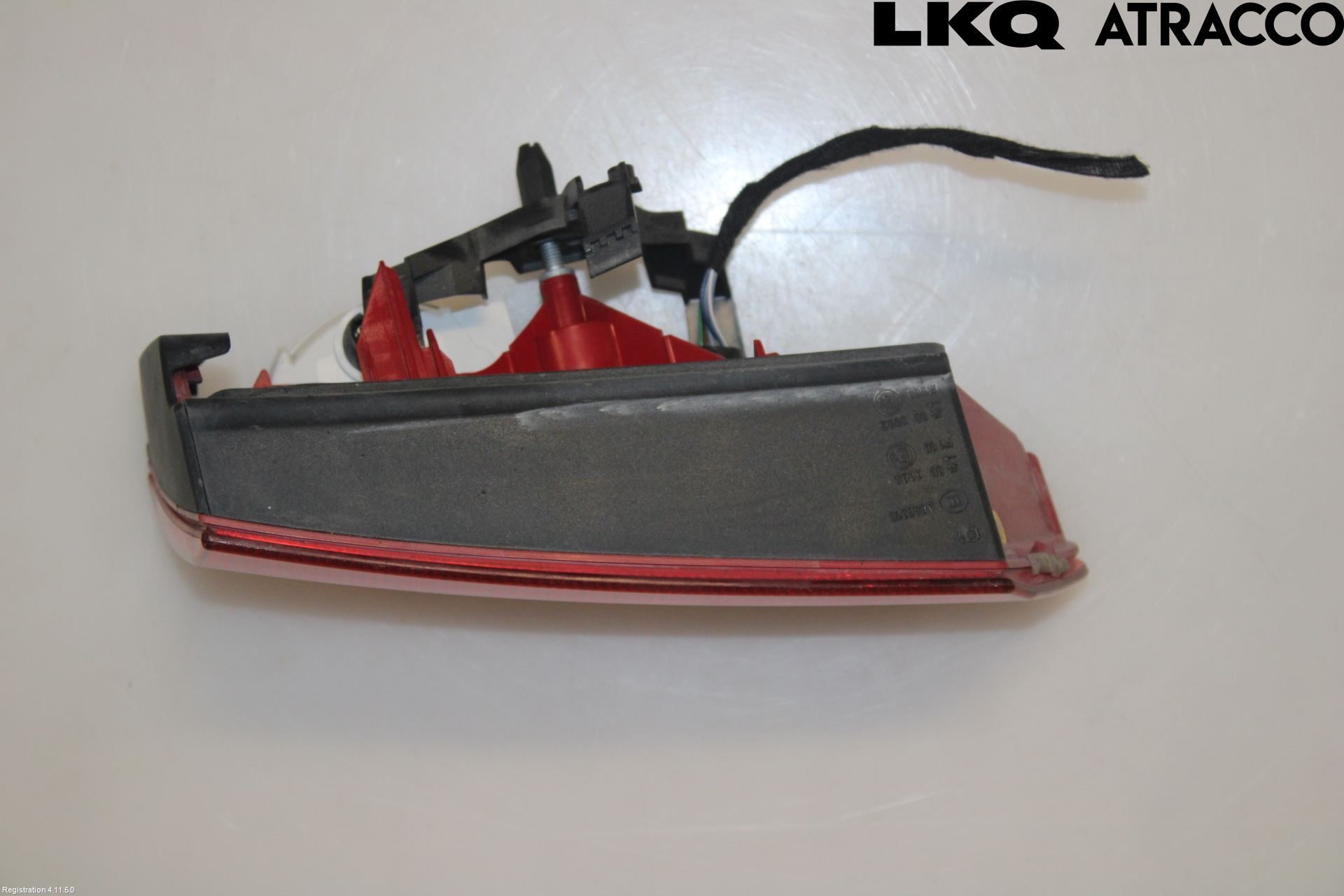 Audi A6 ALLROAD 12-18 Bakljus Lucka Hö