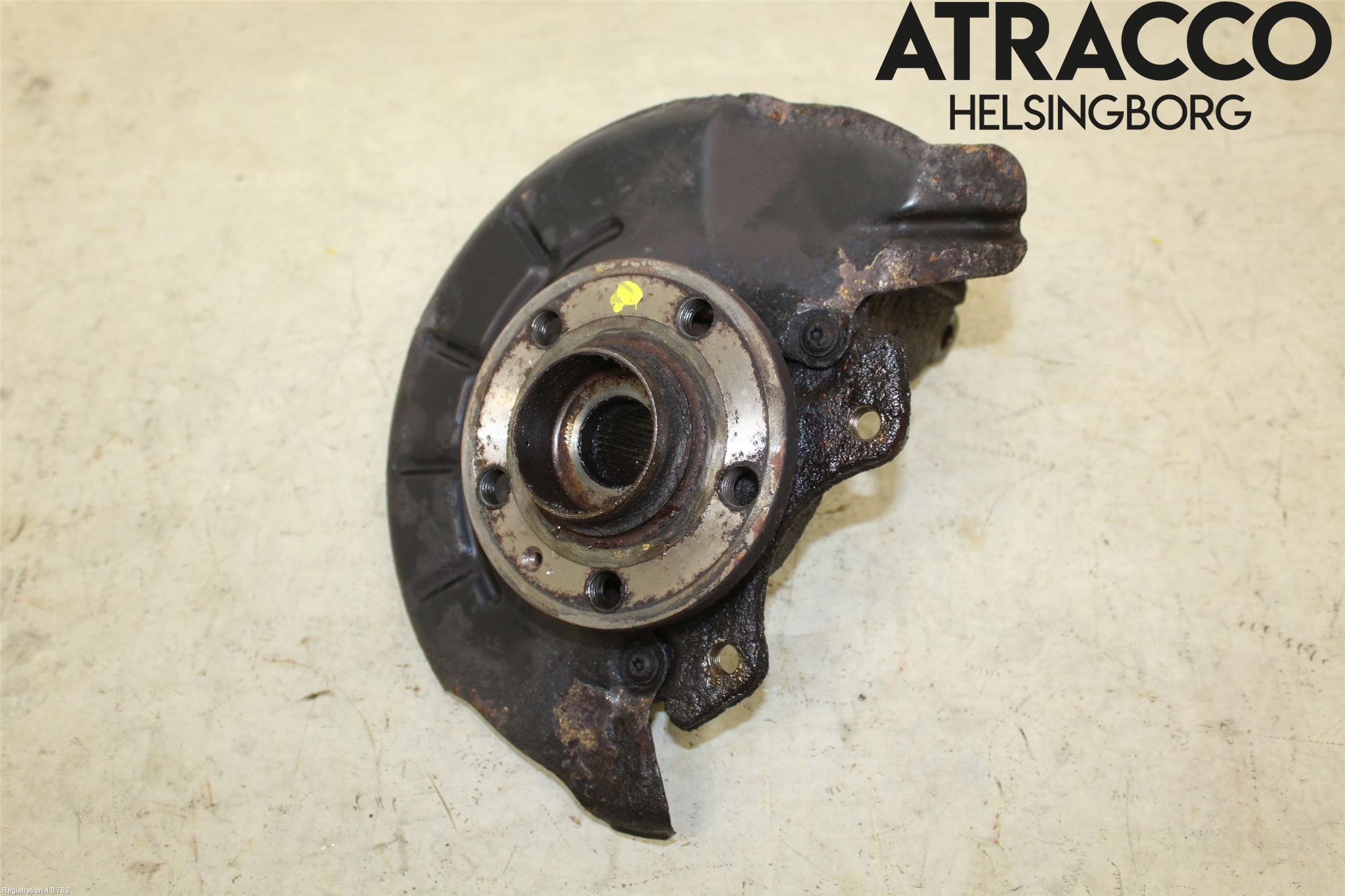 Audi A1/S1 11-18 Styrspindel Lagerhus Hö