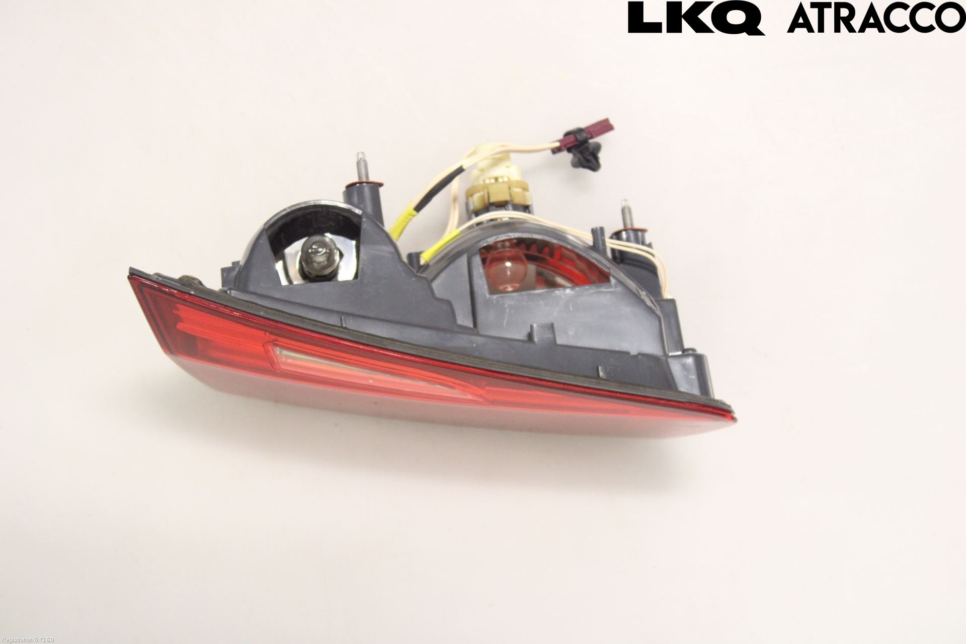 BMW 5 F10/F11/F18 09-17 Bakljus Lucka Vä