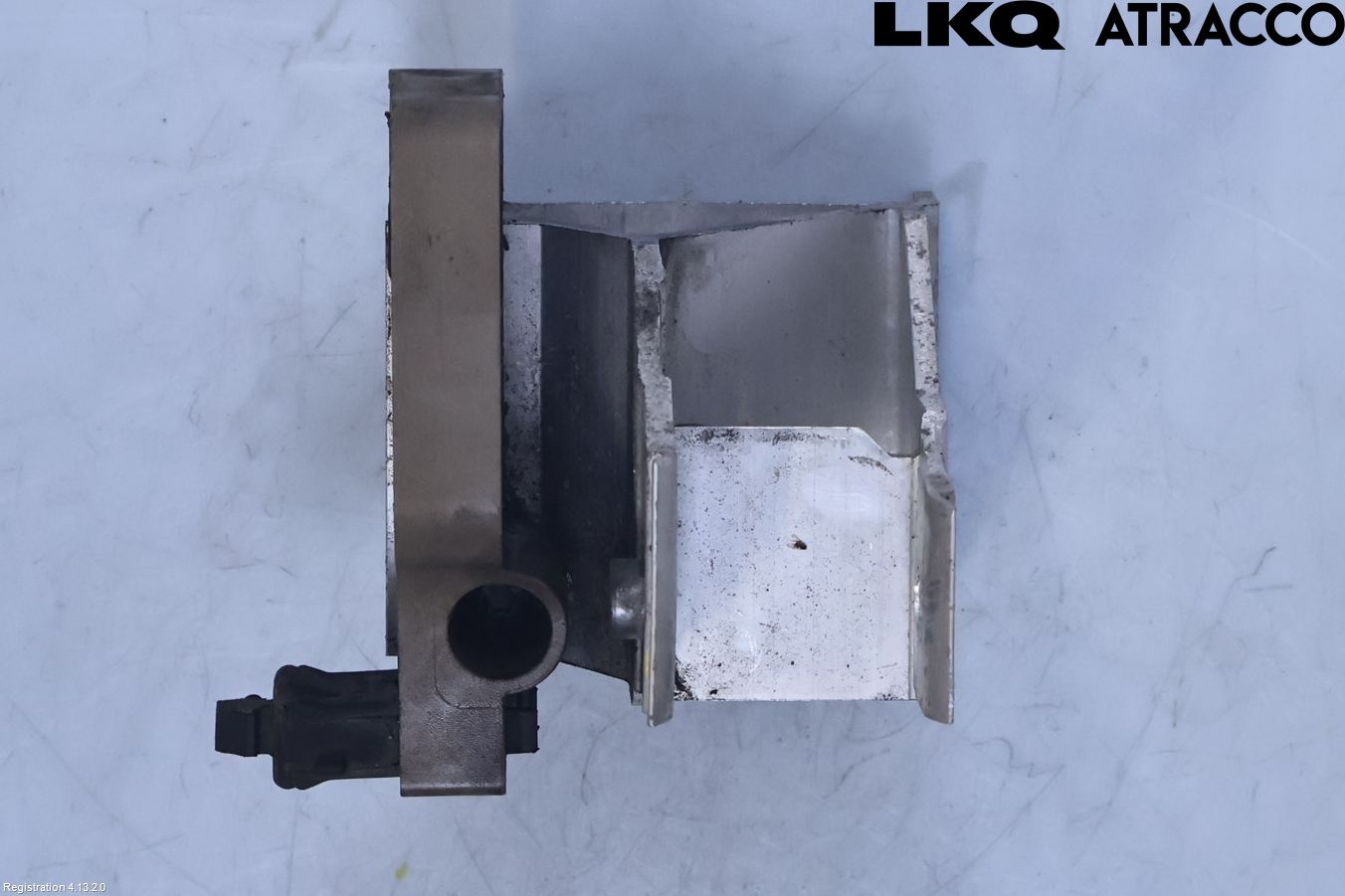 BMW 5 G30/G31/F90 17-23 Kylarfäste-Ram-Balk