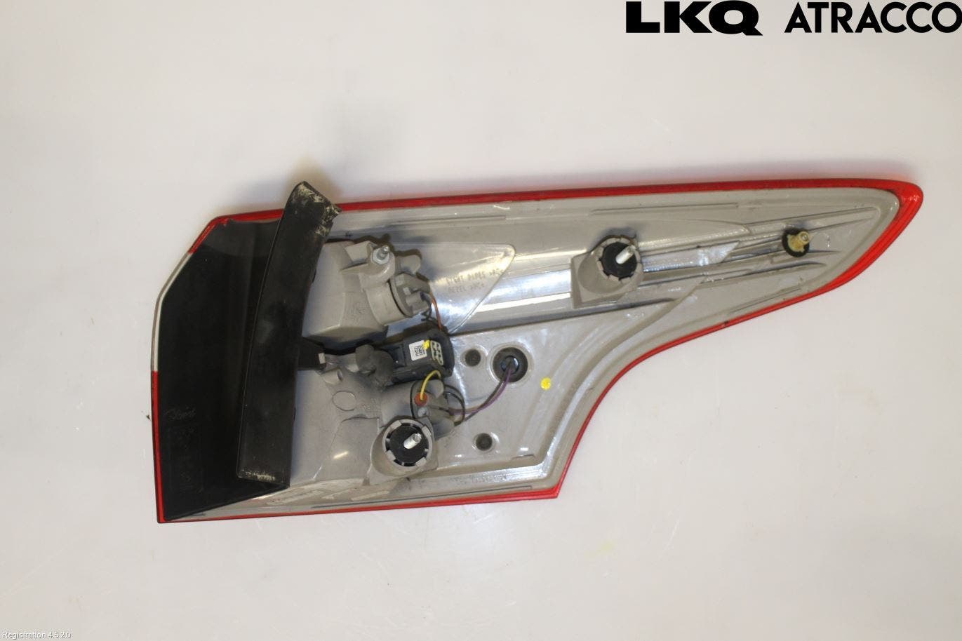 Ford FOCUS 11-14 Bakljus Vänster