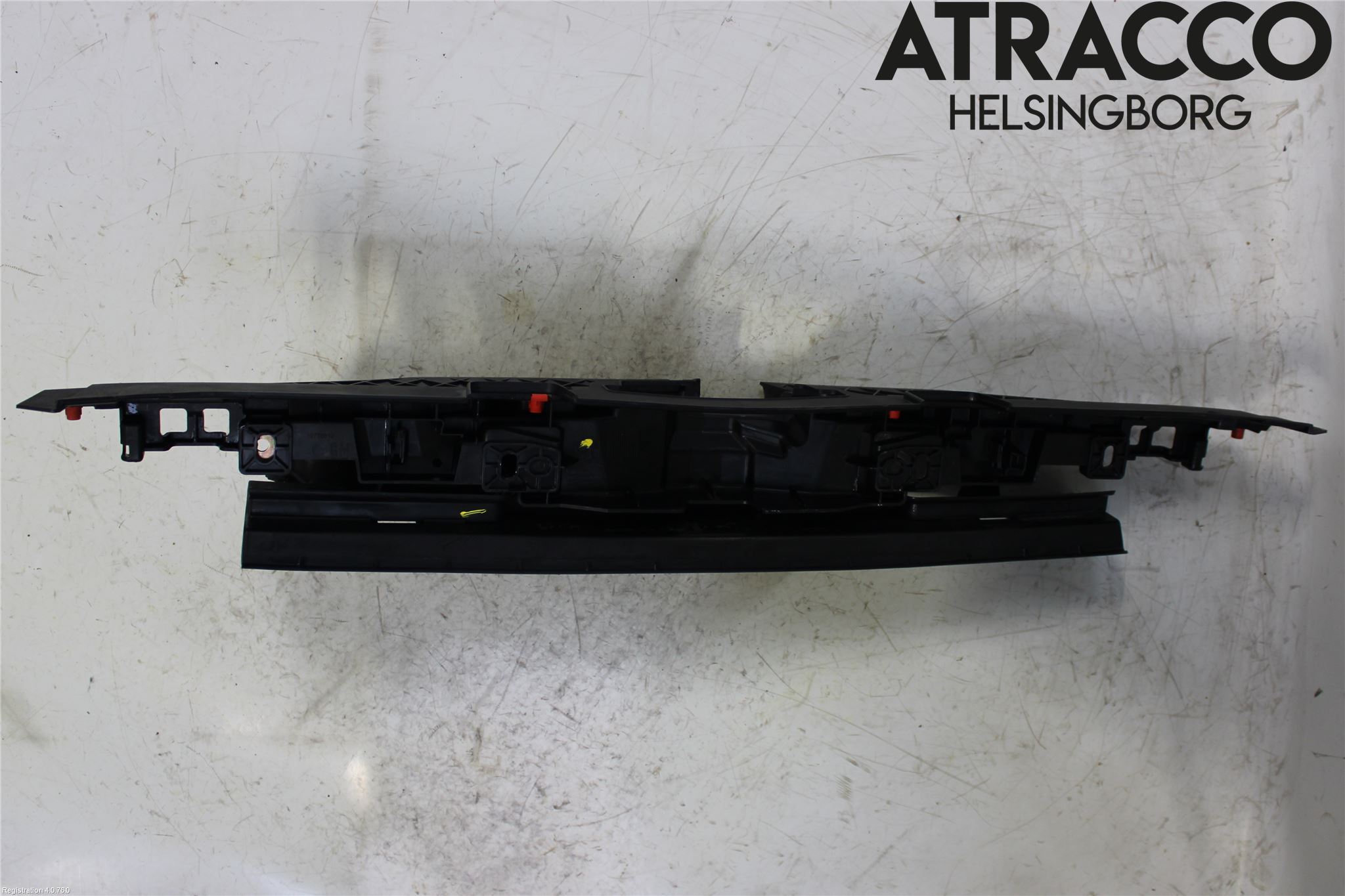 Saab 9-5 10-12 Front Huvlåsplåt-Balk