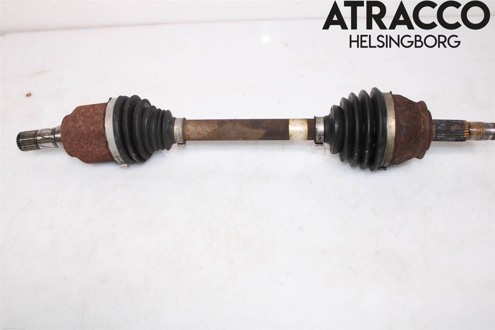 Fiat 500L 13-19 Drivaxel Fram Vänster