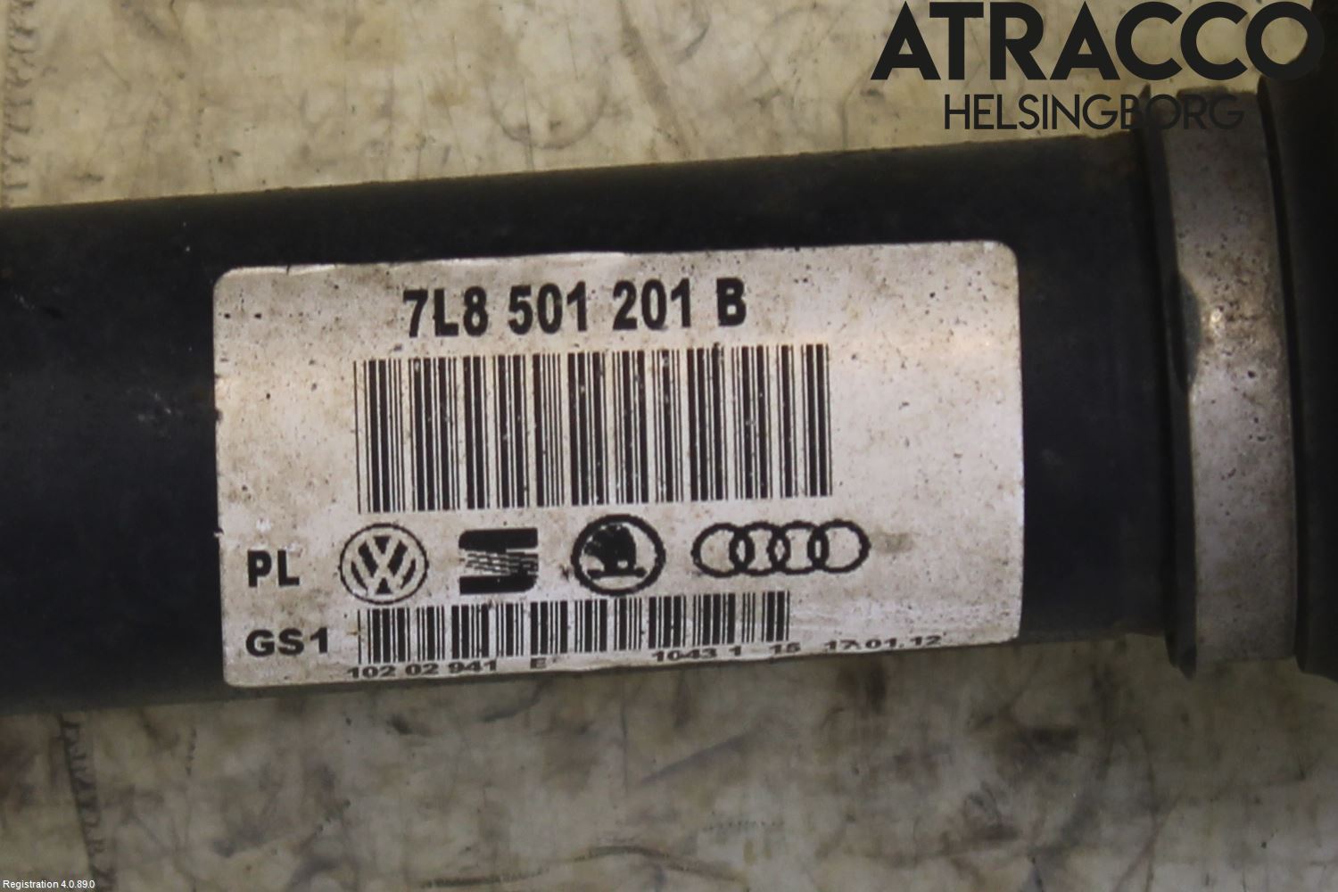 Audi Q7/SQ7 Drivaxel Bak Vänster