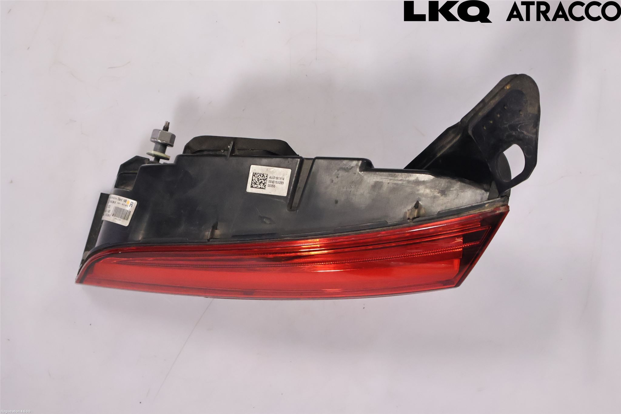 Audi A8/S8 4H 10-17 Bakljus Lucka Hö