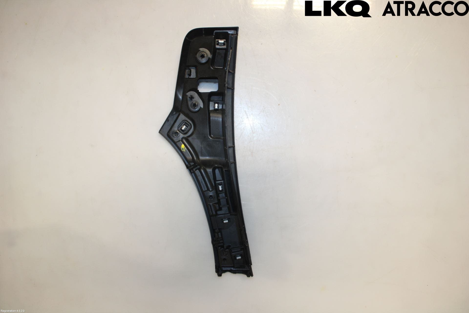 Dacia DUSTER 18-24 List Framskärm Hö