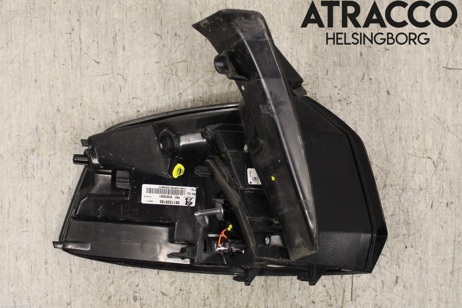 Peugeot 5008 17-24 Bakljus Höger