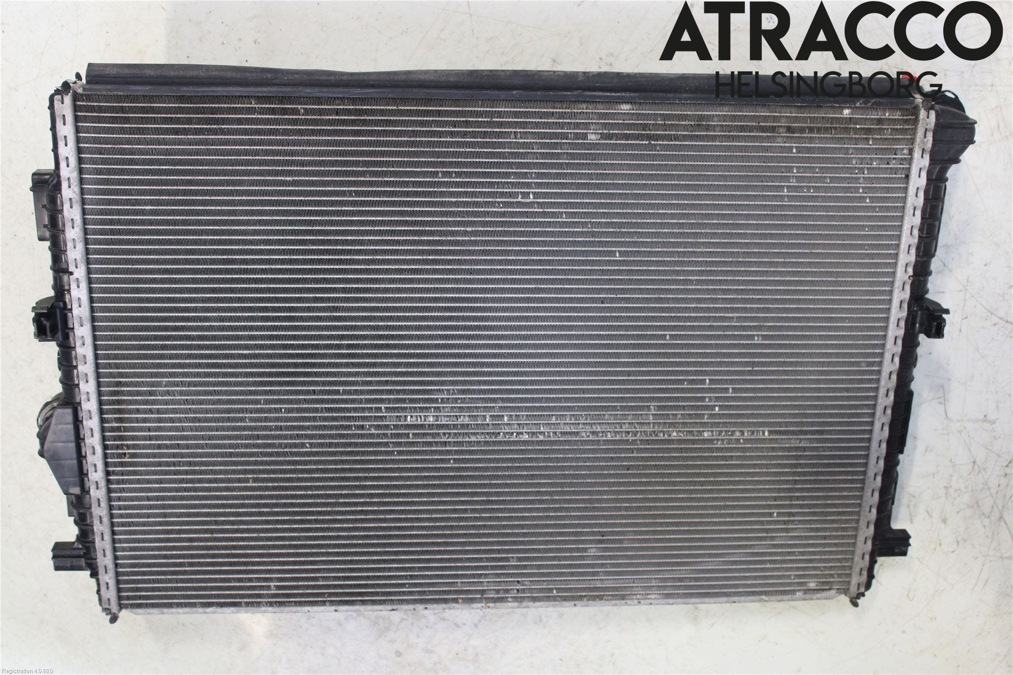 Volkswagen VW GOLF / E-GOLF VII 13-20 Kylare Aut