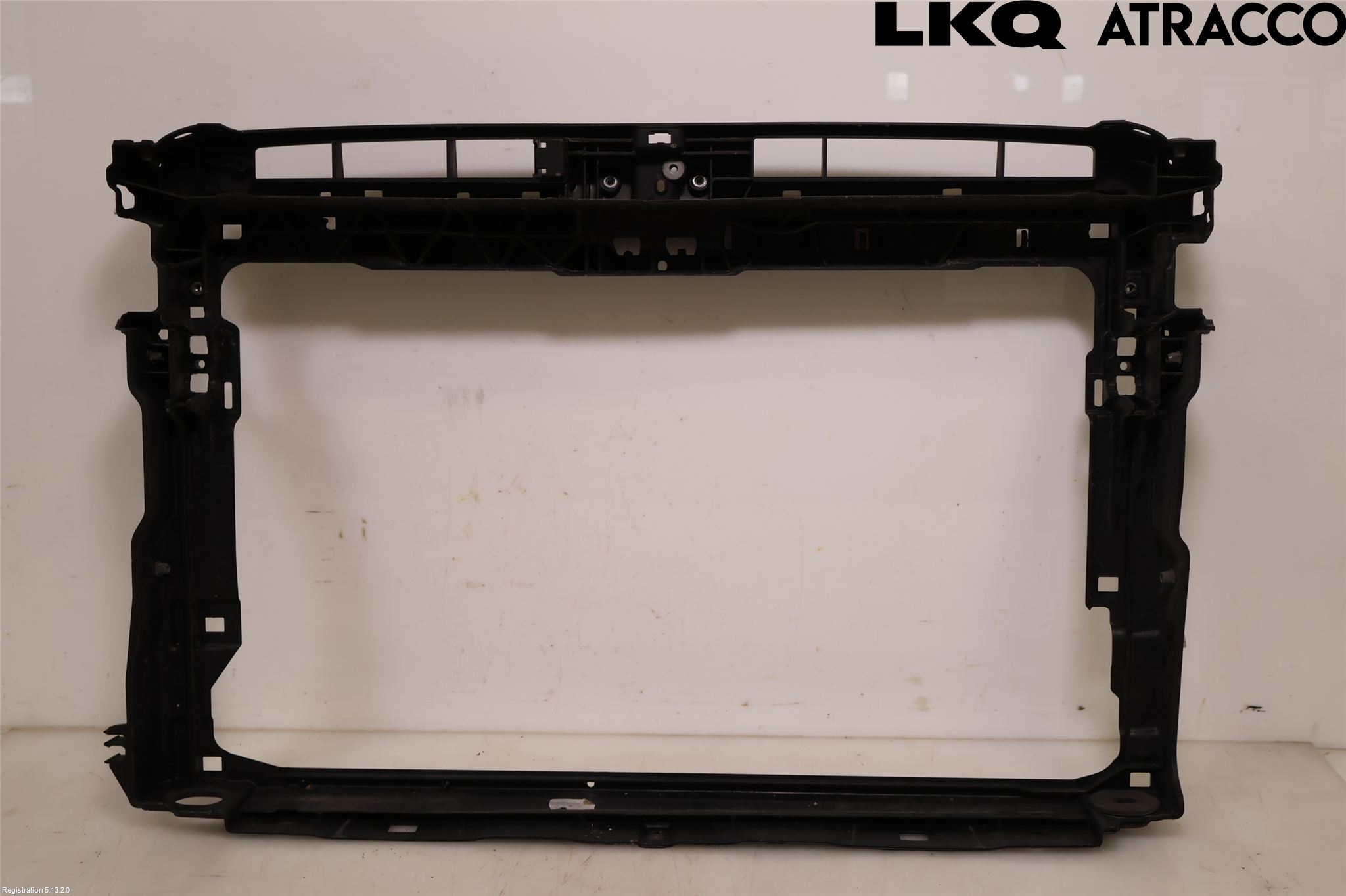 Volkswagen VW GOLF / E-GOLF VII 13-20 Frontplåt