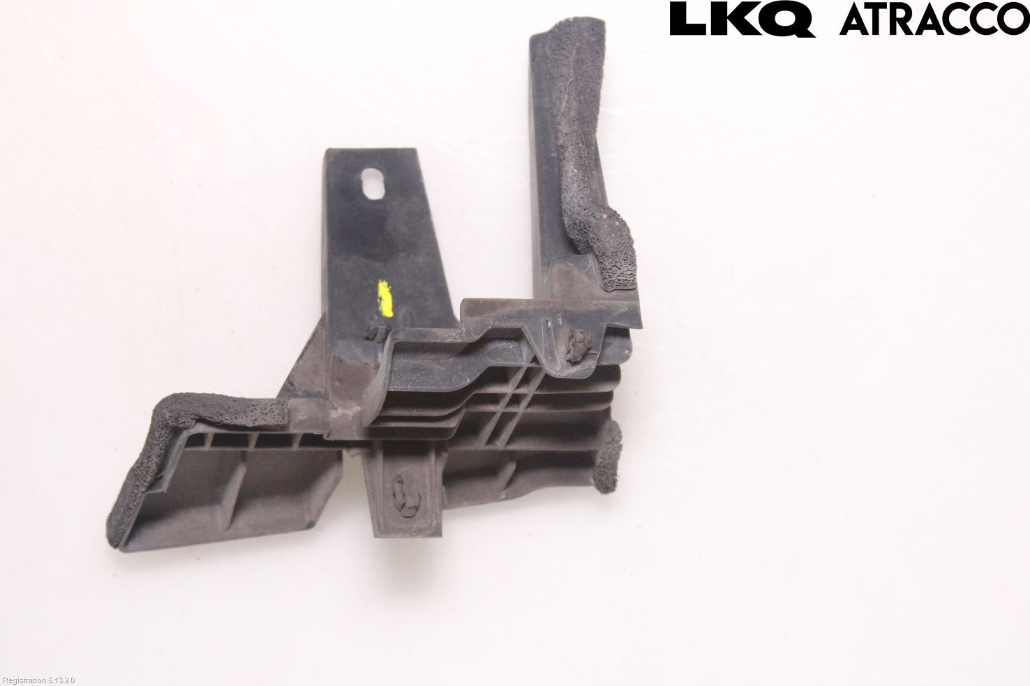 Toyota YARIS XP130 15-20 Deflektor Plåt-Plast Kylning