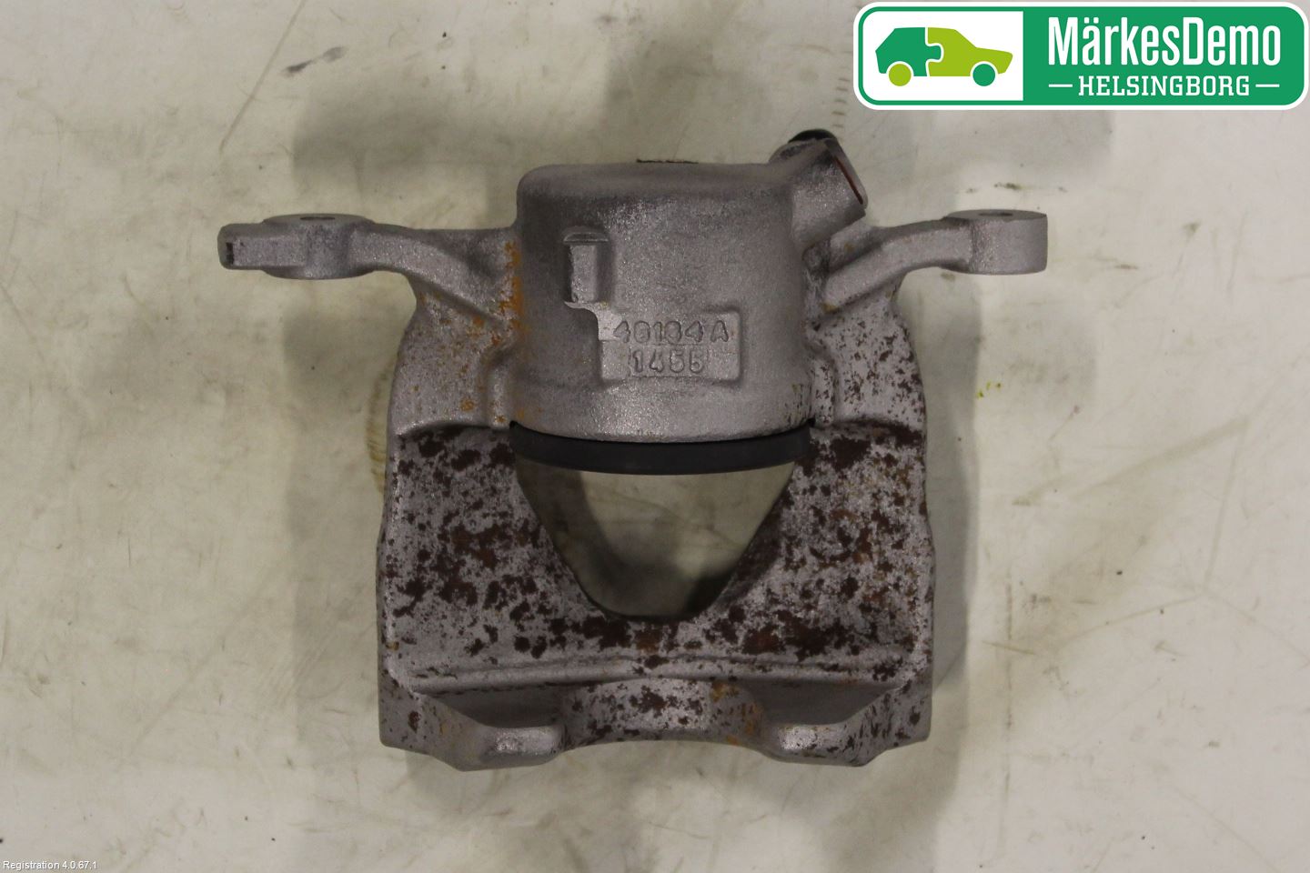 BMW 2 F45 Active Tourer 14-21 Bromsok Fram Höger