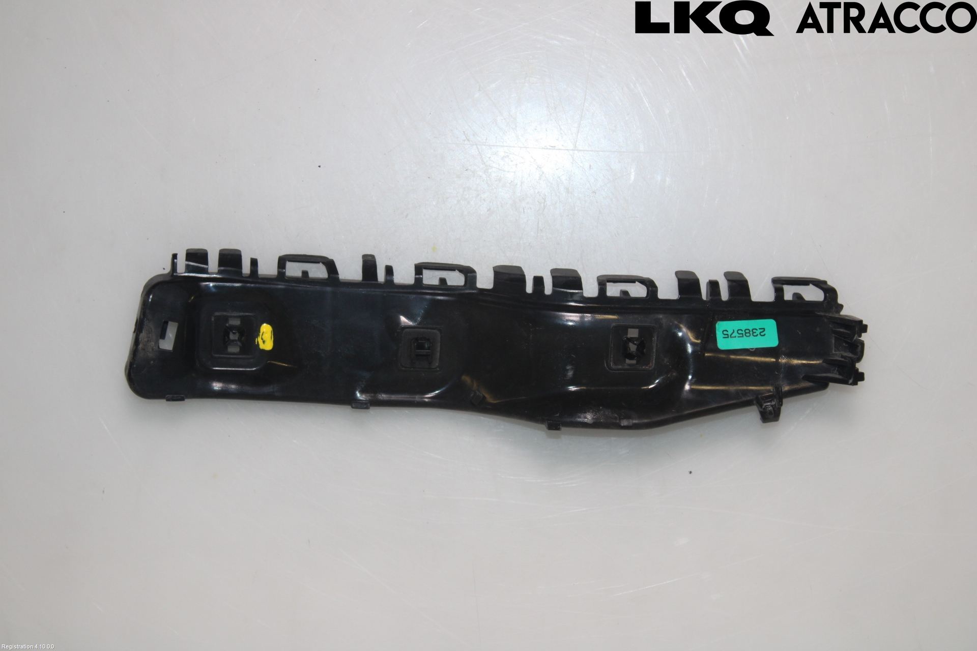 Suzuki SPLASH Stötfångarfäste Bak Hö