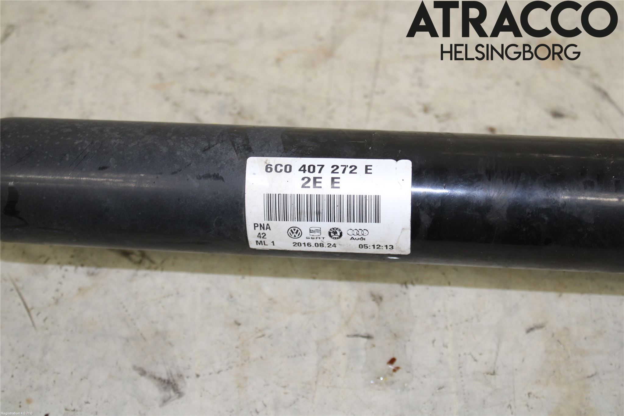 Volkswagen VW POLO 10-17 Drivaxel Fram Höger