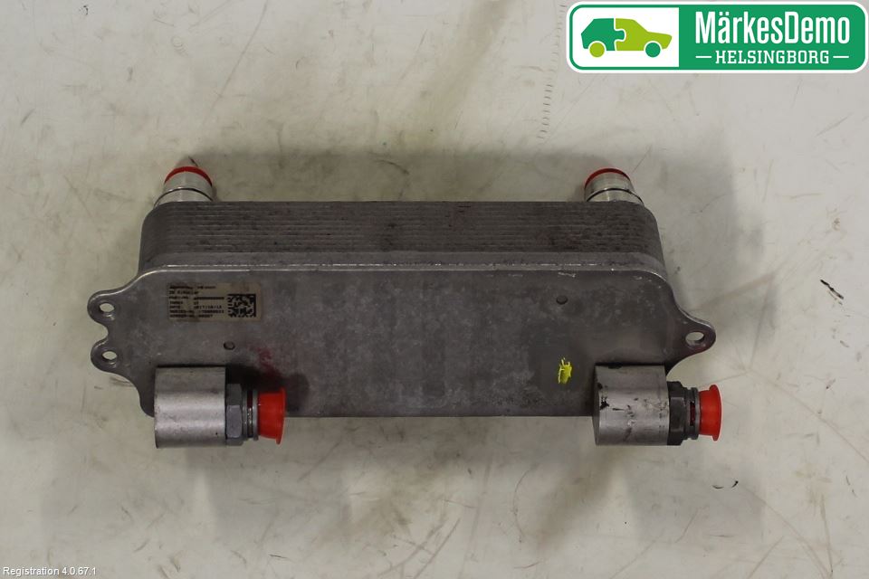 Mercedes-Benz MB E-KLASS (W213) 16-23 Oljekylare Automat