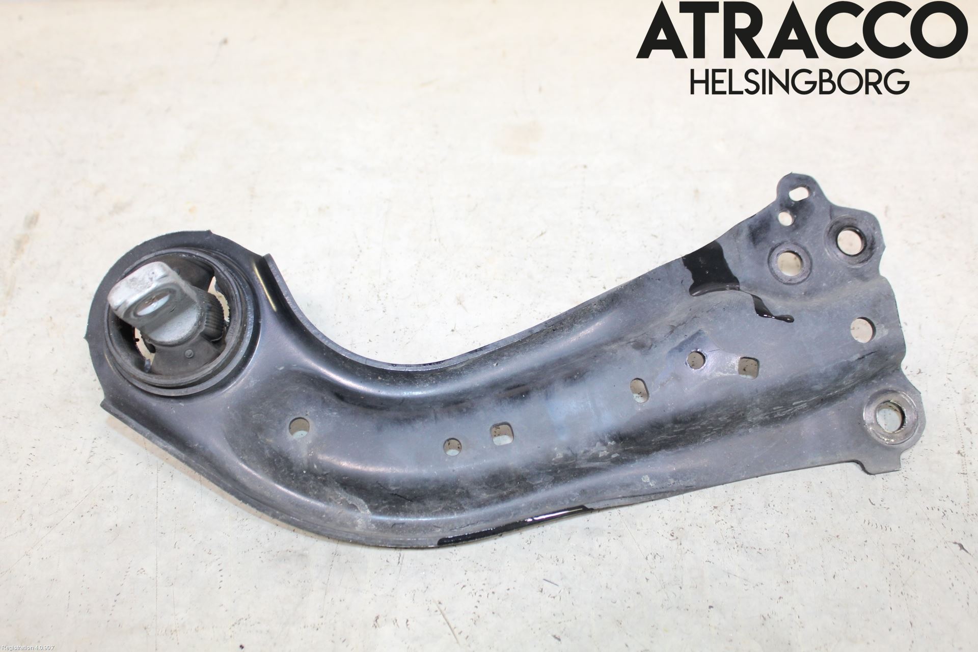 Toyota RAV4 19- Bärarm Bak Höger