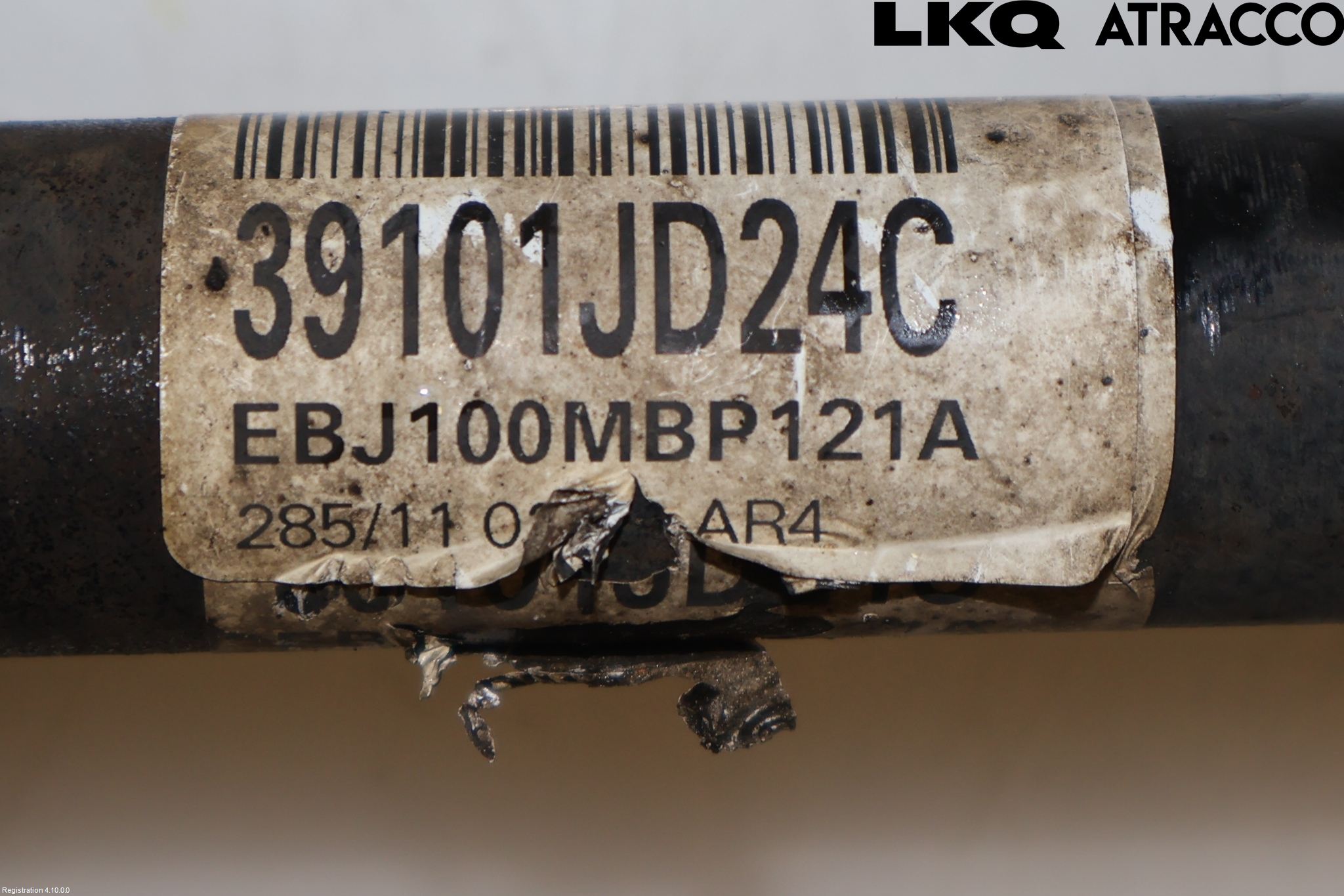 Nissan QASHQAI+2  10-14 Drivaxel Fram Vänster
