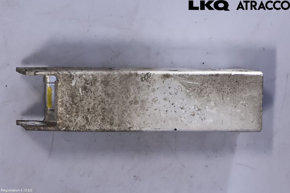 Audi A6/S6     05-11 Stötfångarbärjärn Bak