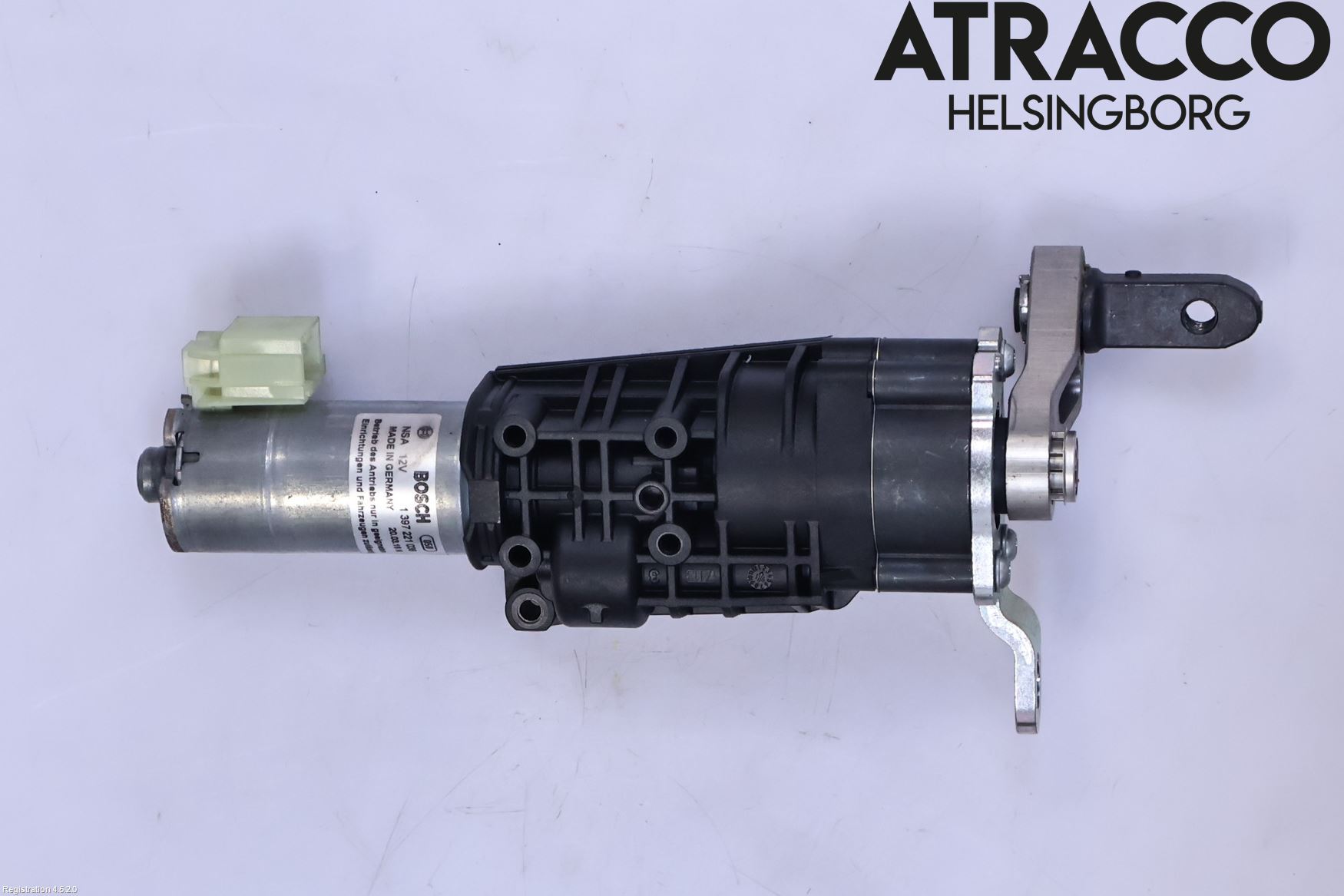 Audi A4/S4 B9 16-19 Bakluckeöppnare Automatisk