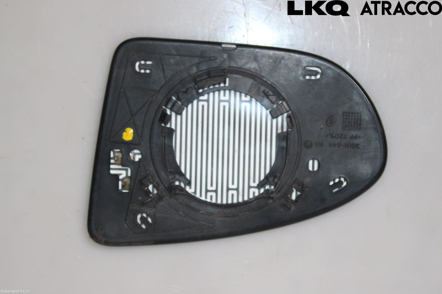 Nissan QASHQAI+2  08-10 Spegelglas Hö