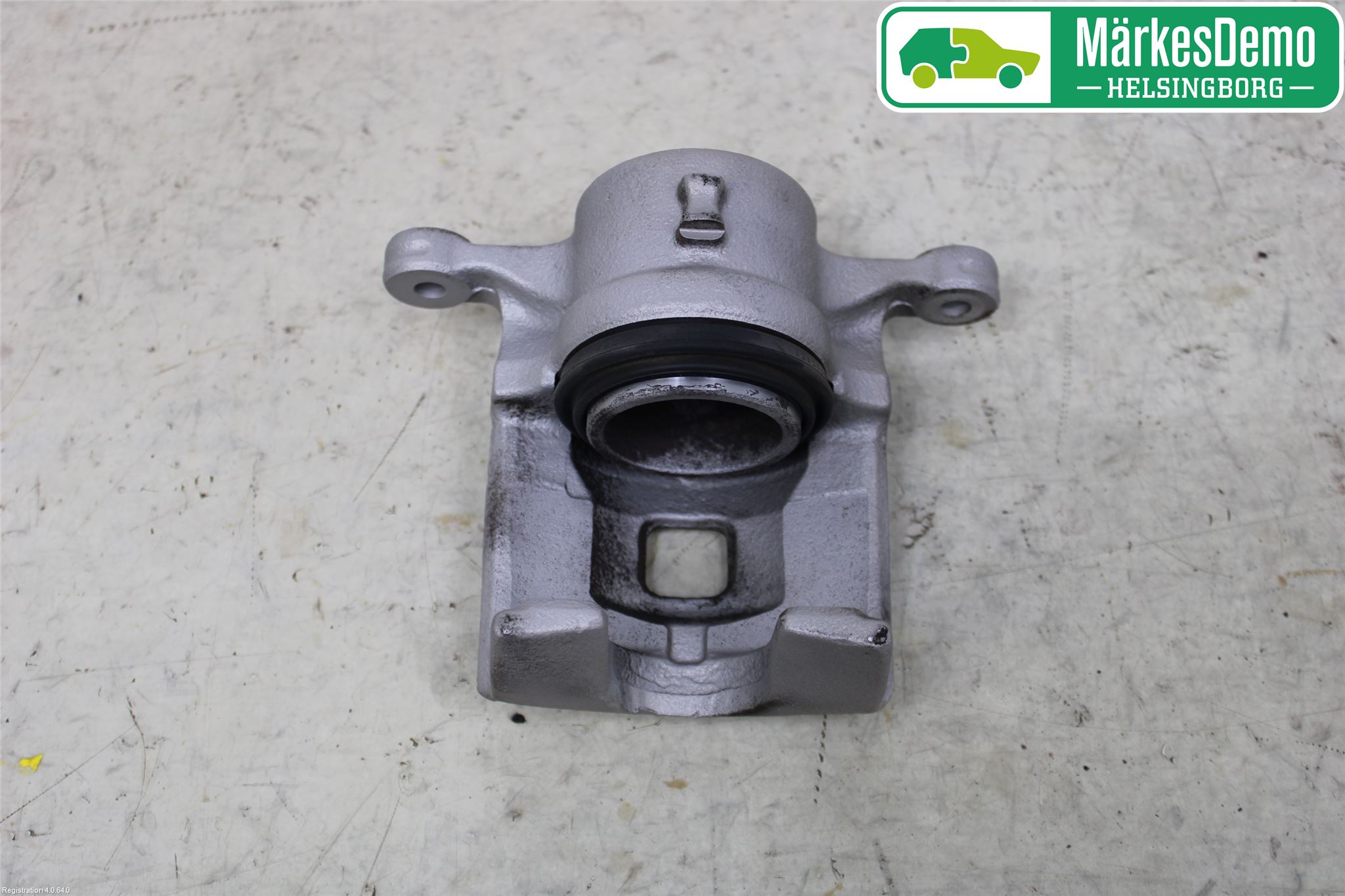 Ford FIESTA 13-17 Bromsok Fram Vänster