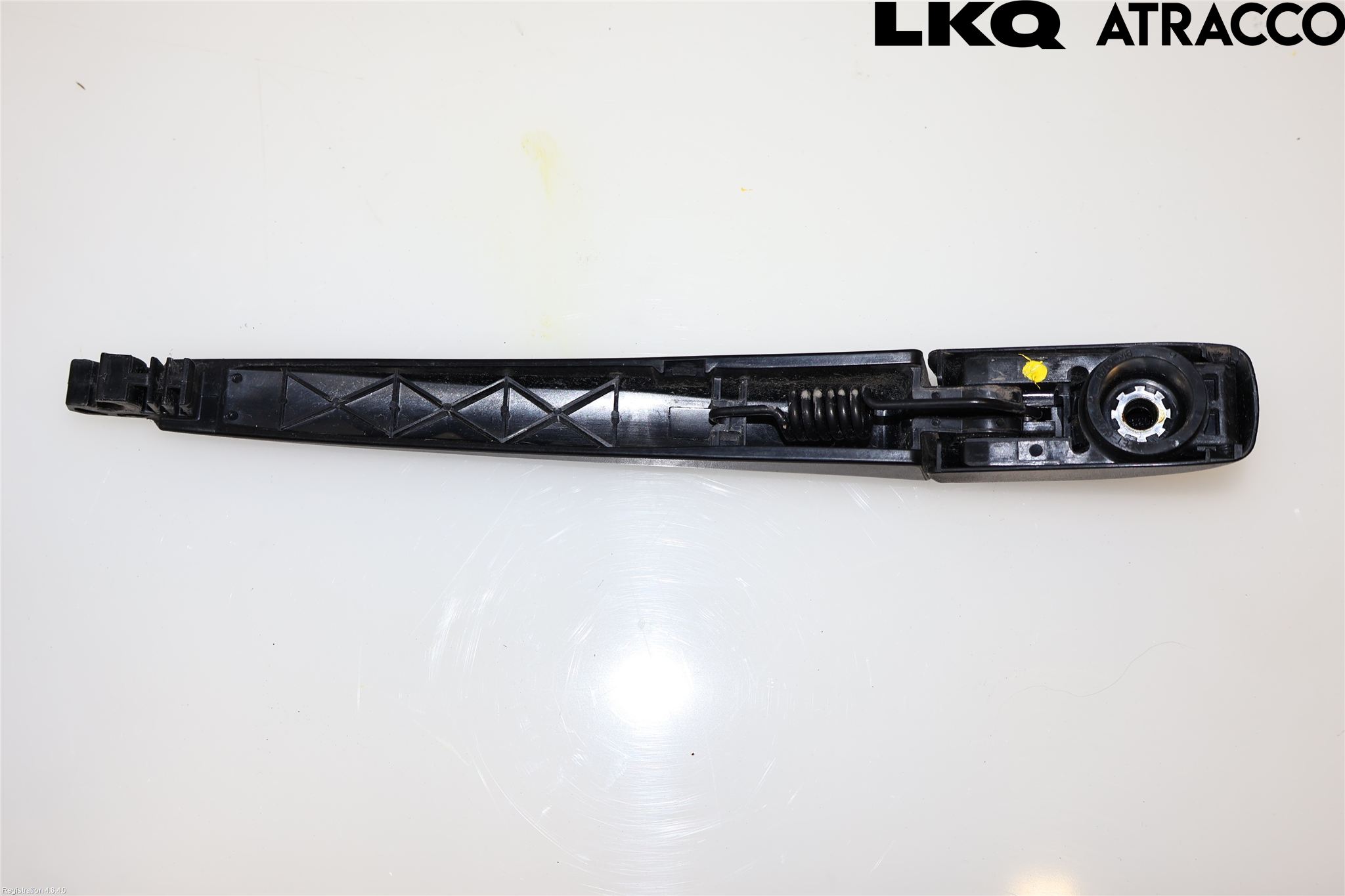 Toyota YARIS CROSS XP21 21- Torkararm-Bakruta