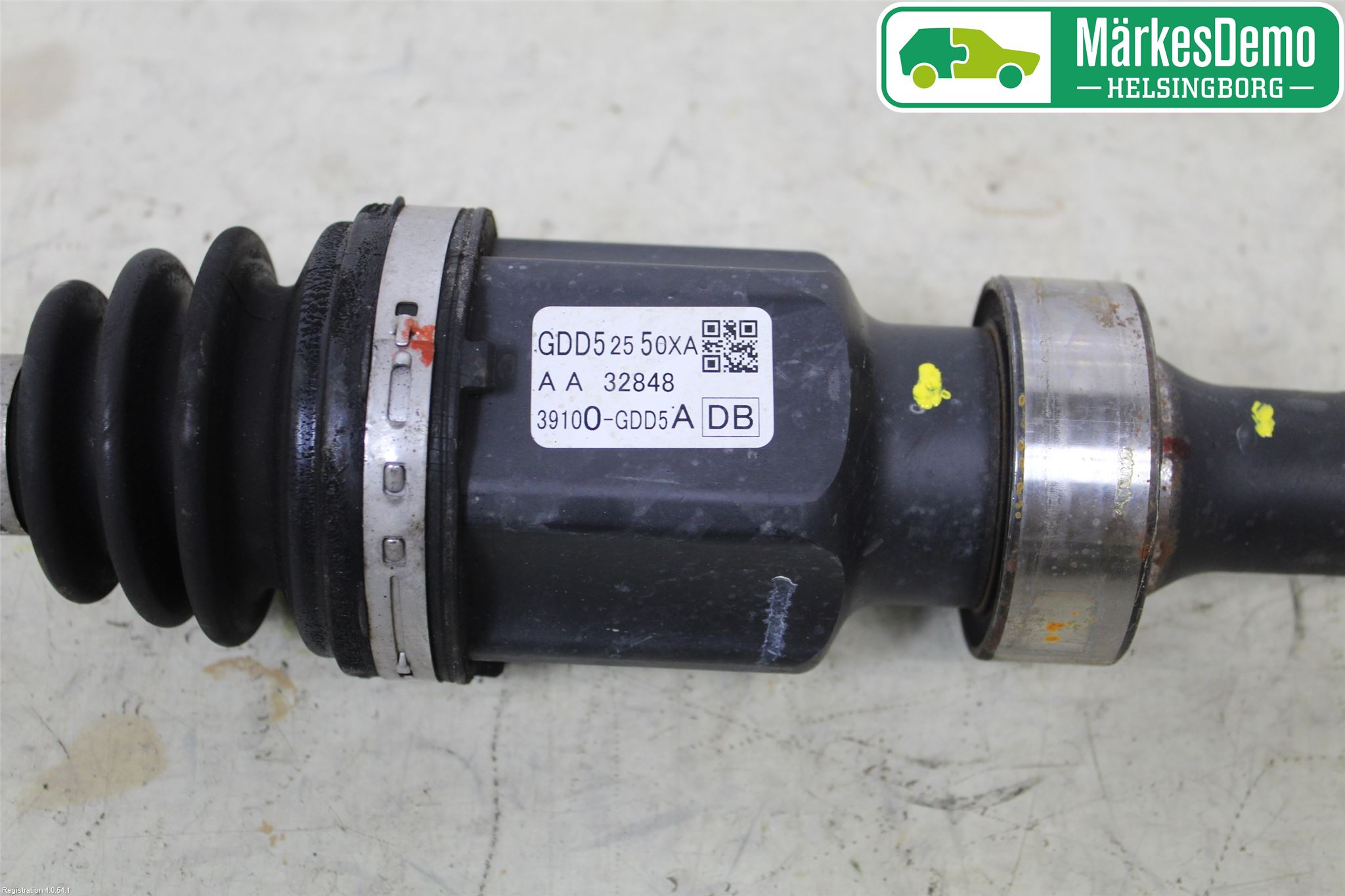 Mazda CX-3 Drivaxel Fram Höger