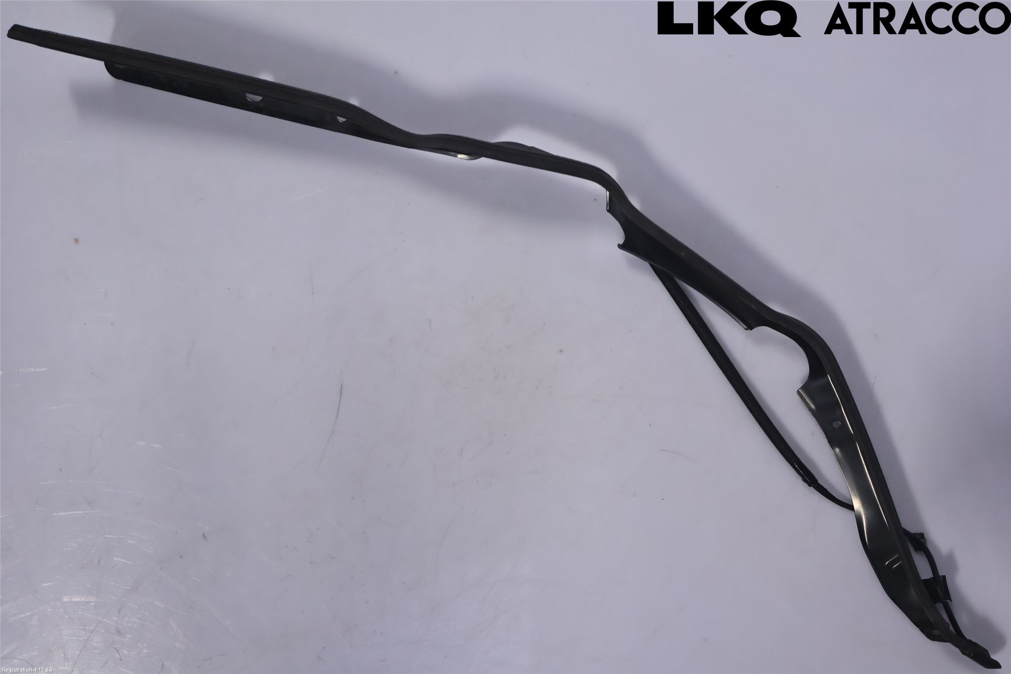 Toyota COROLLA CROSS XG10 22- Bakluckeöppnare Automatisk