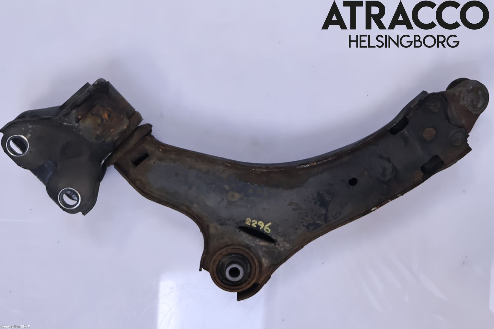 Volvo XC60 14-17 Bärarm Fram Undre Hö