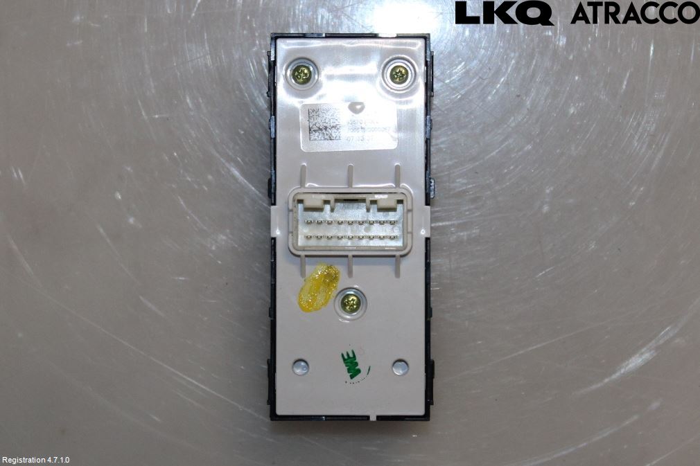 Kia CEED/CEED SW 19- Strömställare Elhiss