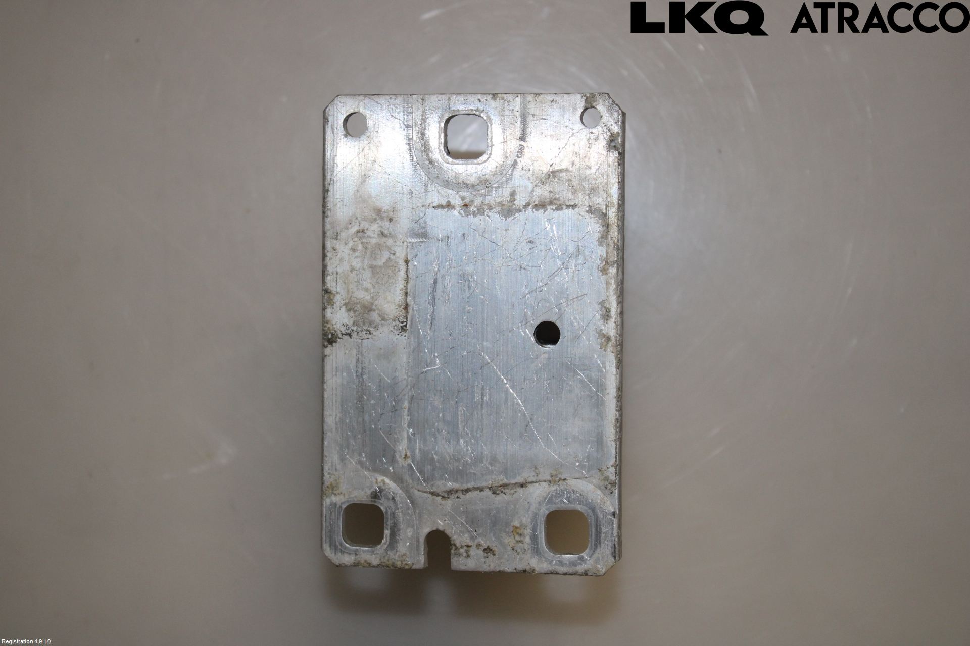 Audi Q5 09-16 Stötfångarbärjärn Fram