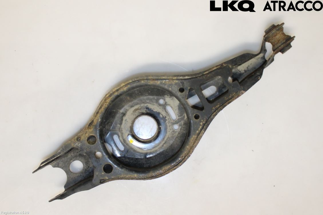 Toyota COROLLA 19- Bärarm Bak Vänster