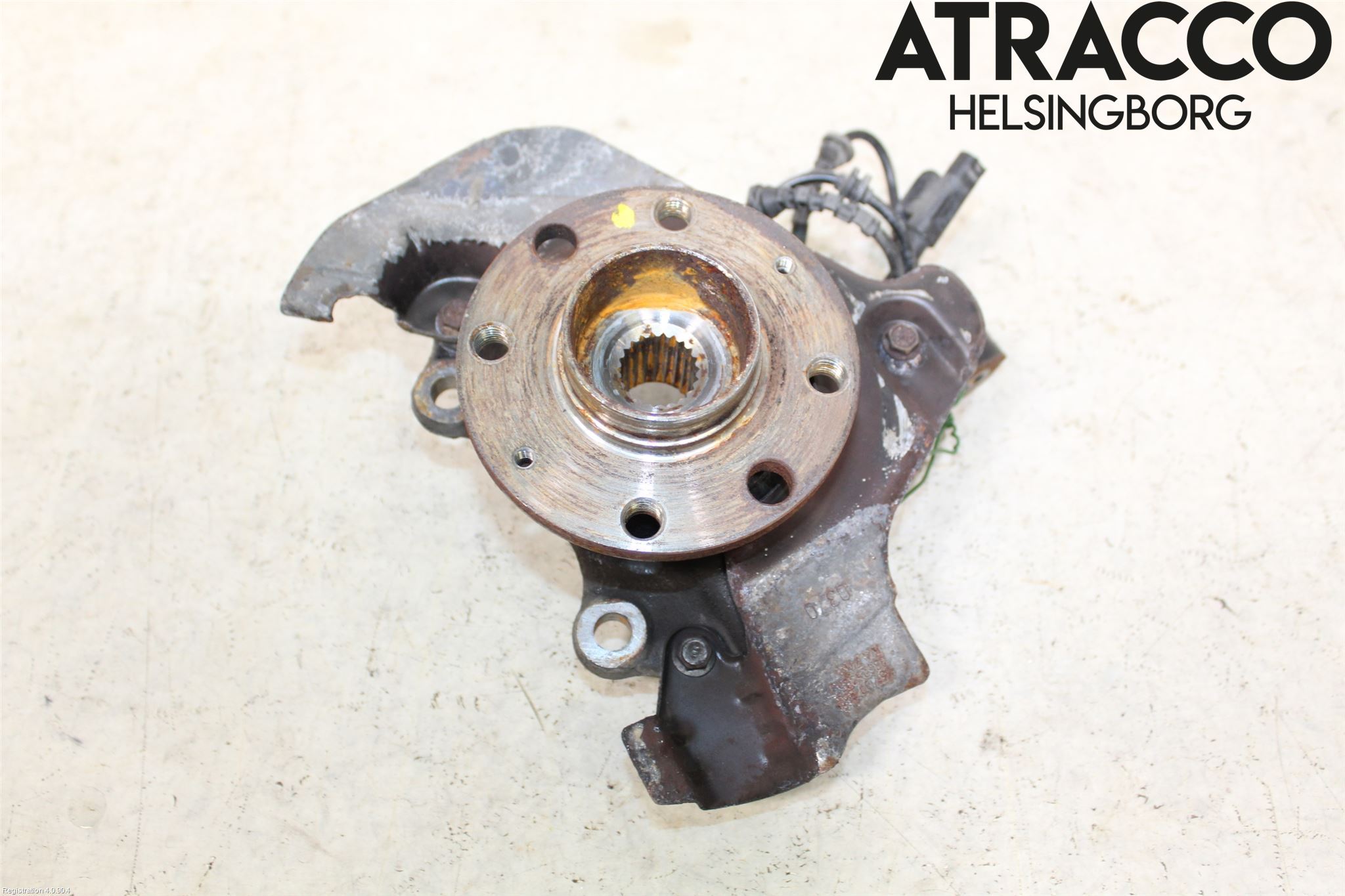 Opel CORSA D 07-14 Styrspindel Lagerhus Vä