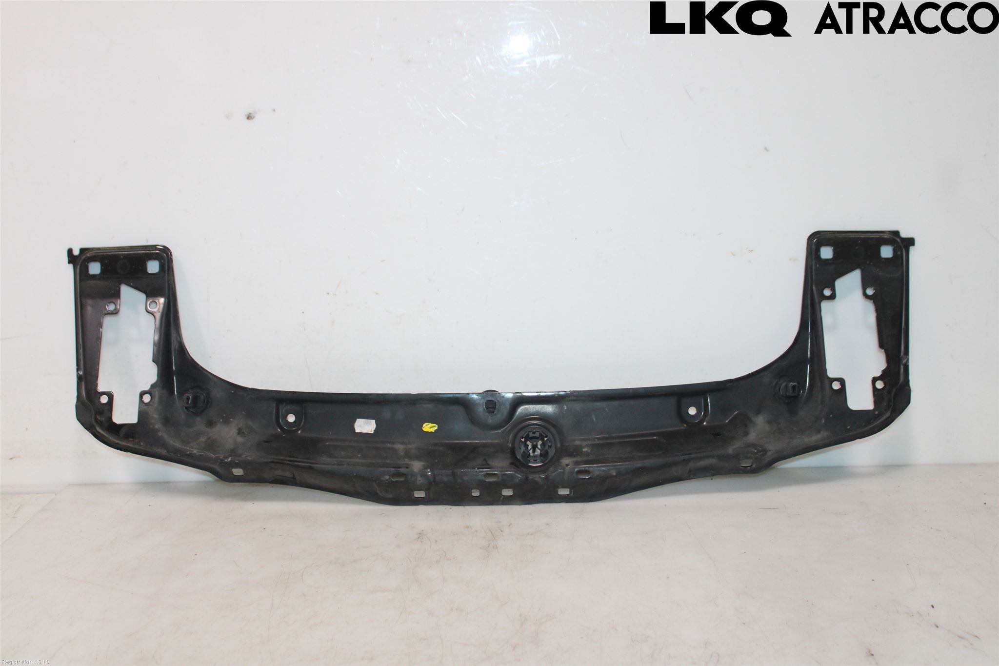 BMW 3 F30/F31/F80 12-19 Front Huvlåsplåt-Balk