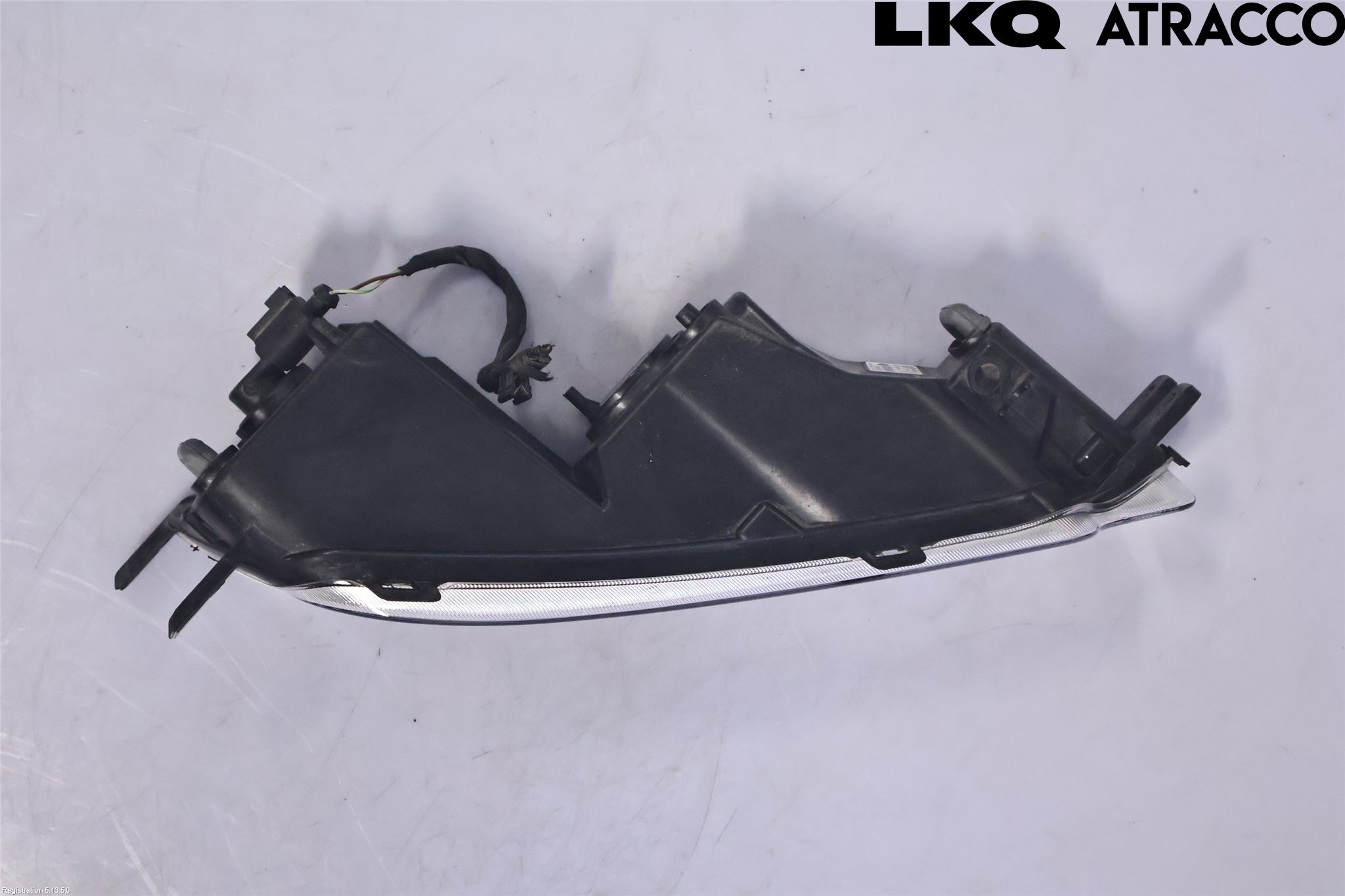 Volkswagen VW PASSAT 15-19 Dimljus-Varselljus Fram