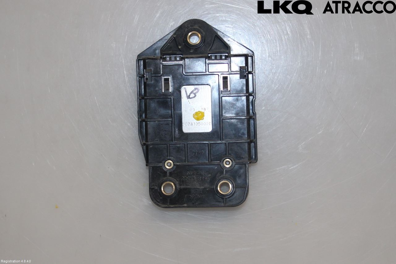 Nissan LEAF 18- Sensor Aktivt Kollisionsskydd