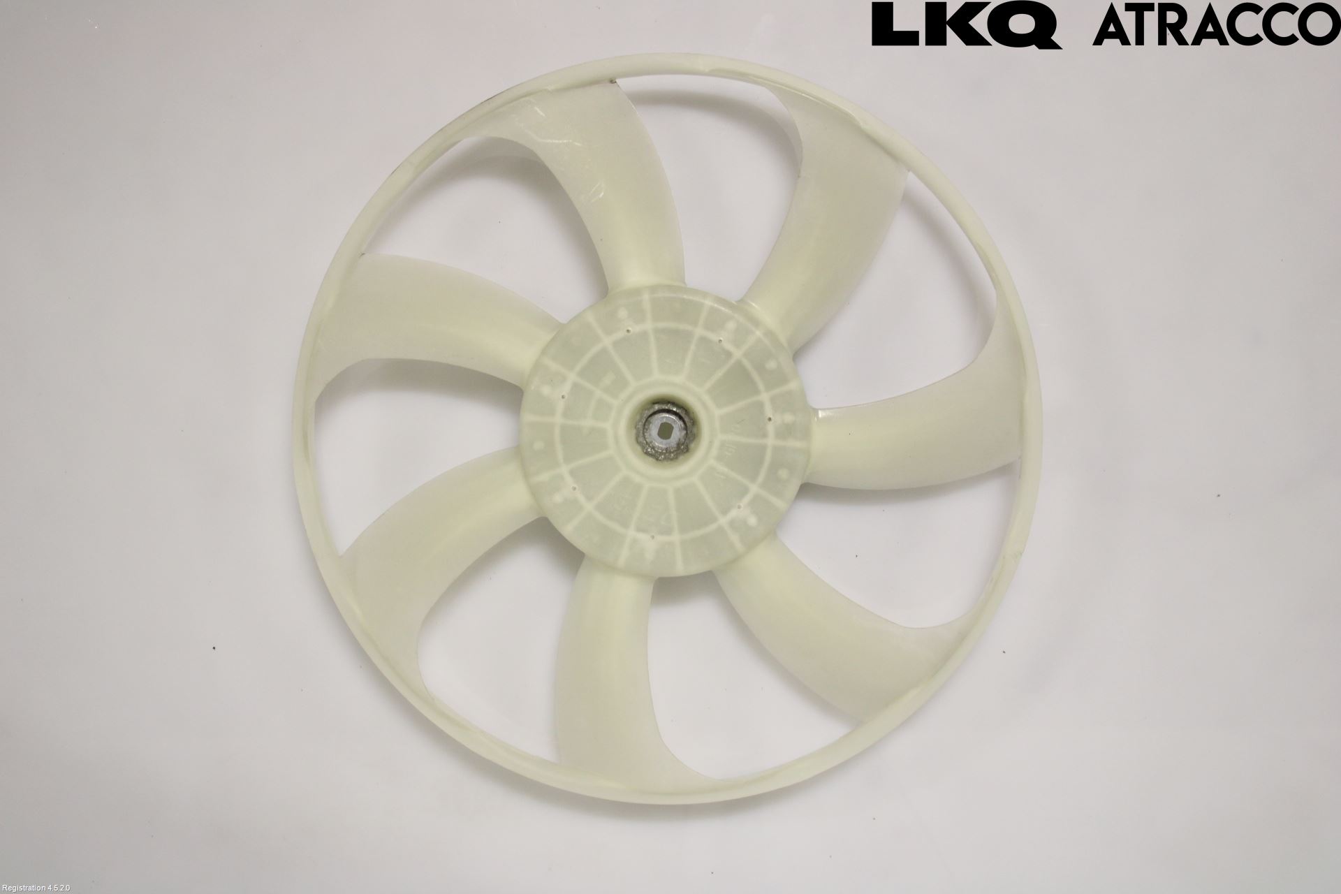 Toyota COROLLA 19- Kylfläkt-Vinge