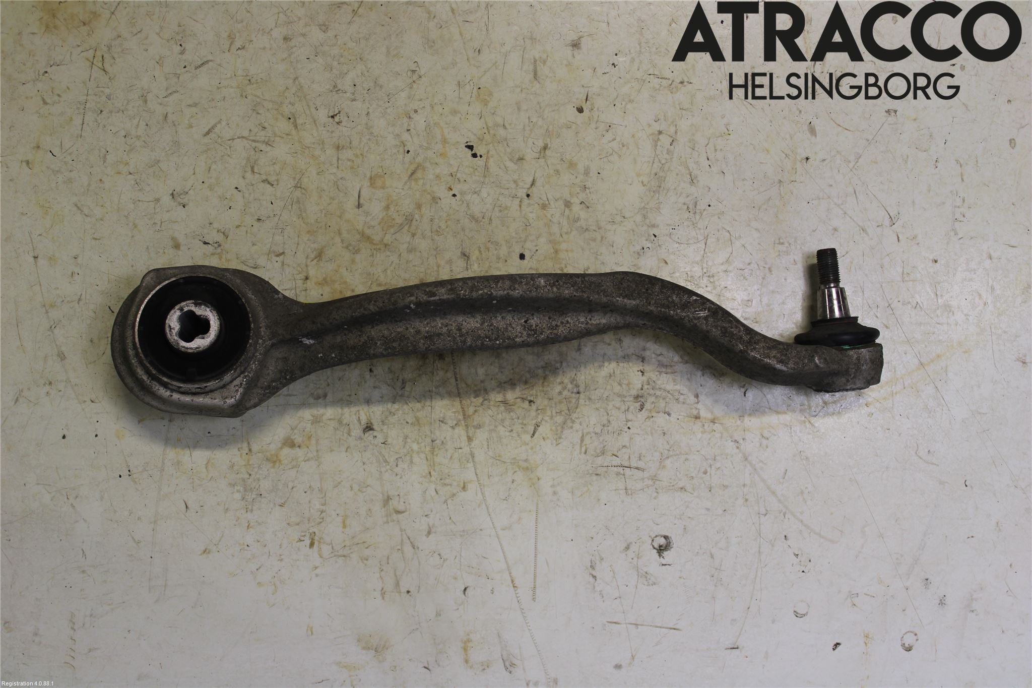 Mercedes-Benz MB E-KLASS (W212) 09-16 Bärarm Fram Undre Hö