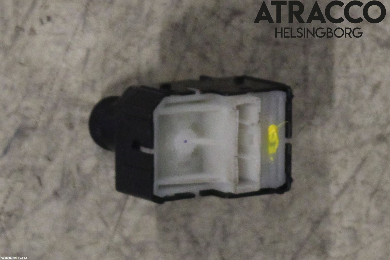 Toyota HILUX 16- Strömställare Spegel