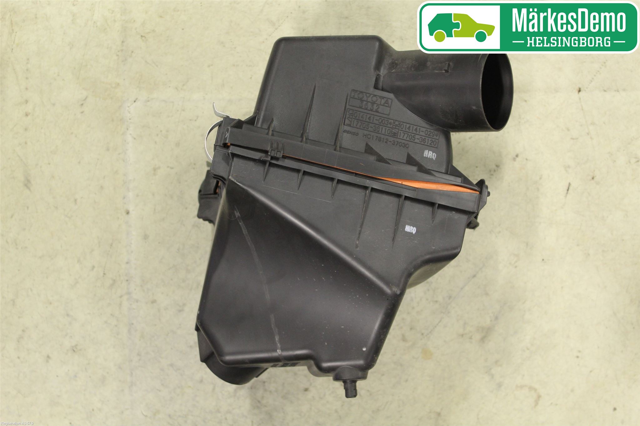 Lexus NX 300h 15-21 Luftrenare