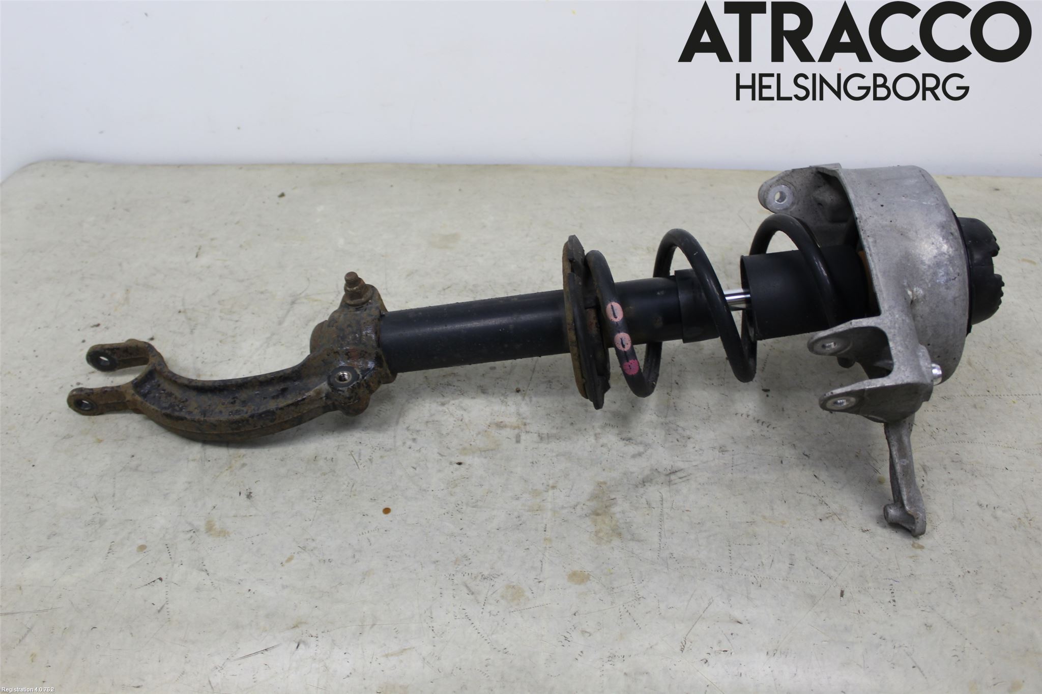 Audi A5 07-16 Fjäderben Fram Vänster