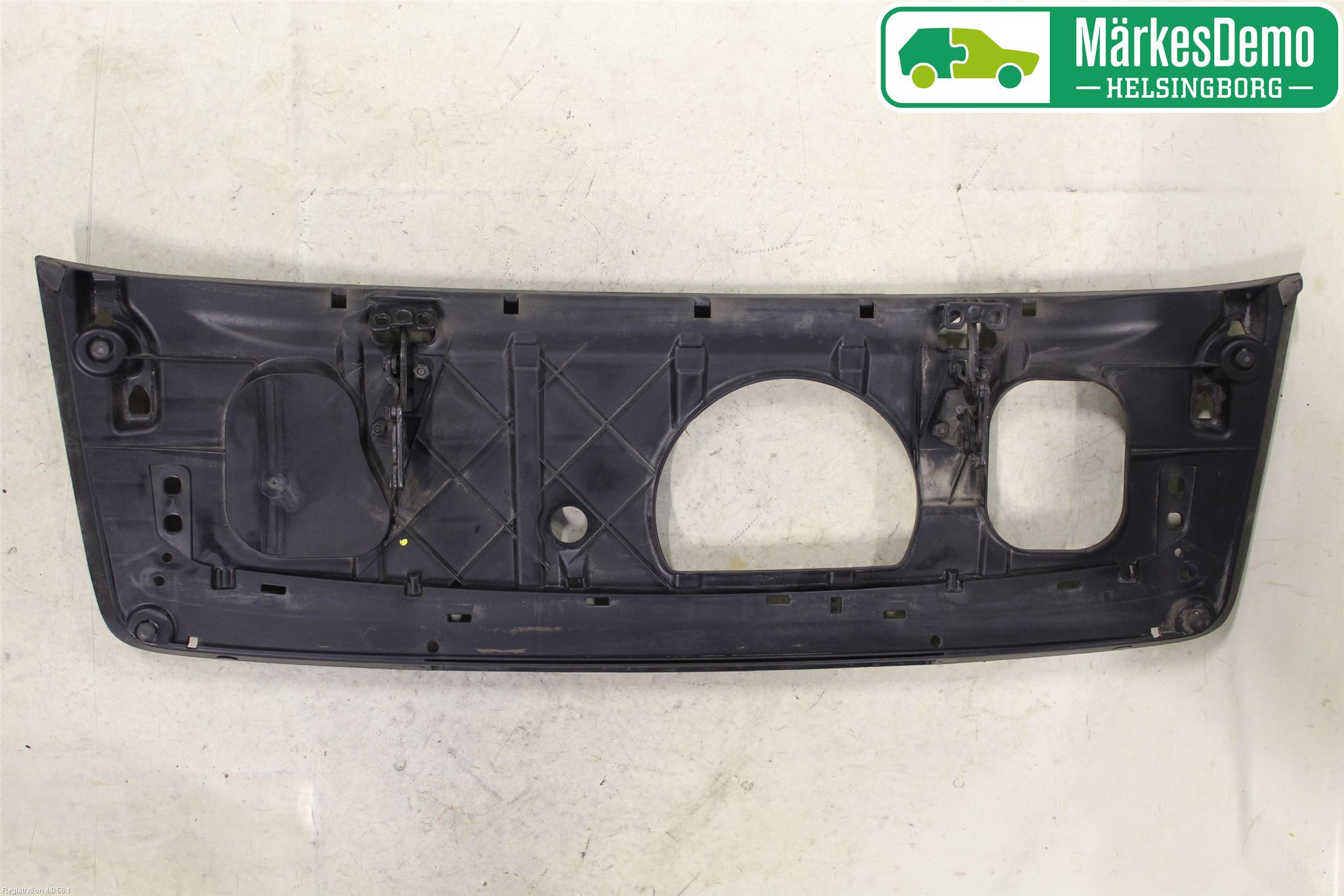 Porsche 911 64- Spoiler Baklucka